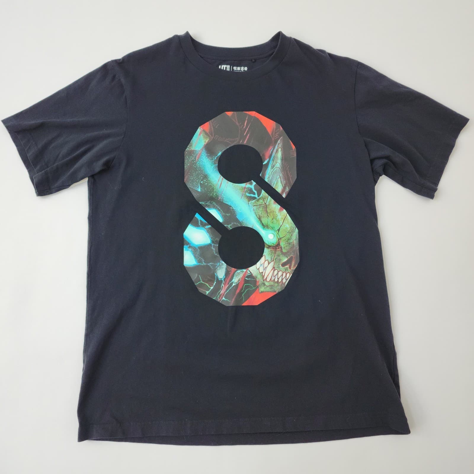 Uniqlo UT Kaiju No. 8 Graphic T-Shirt Mens Large Black Anime Manga Tee 469941