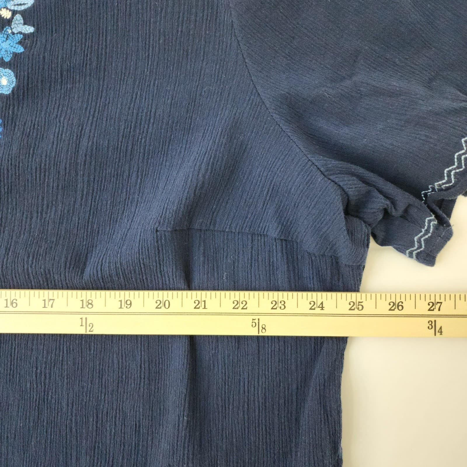 Denim & Co Navy Blue Crinkle Gauze Embroidered V-Neck Short Sleeve Blouse Top - Thumbnail 4