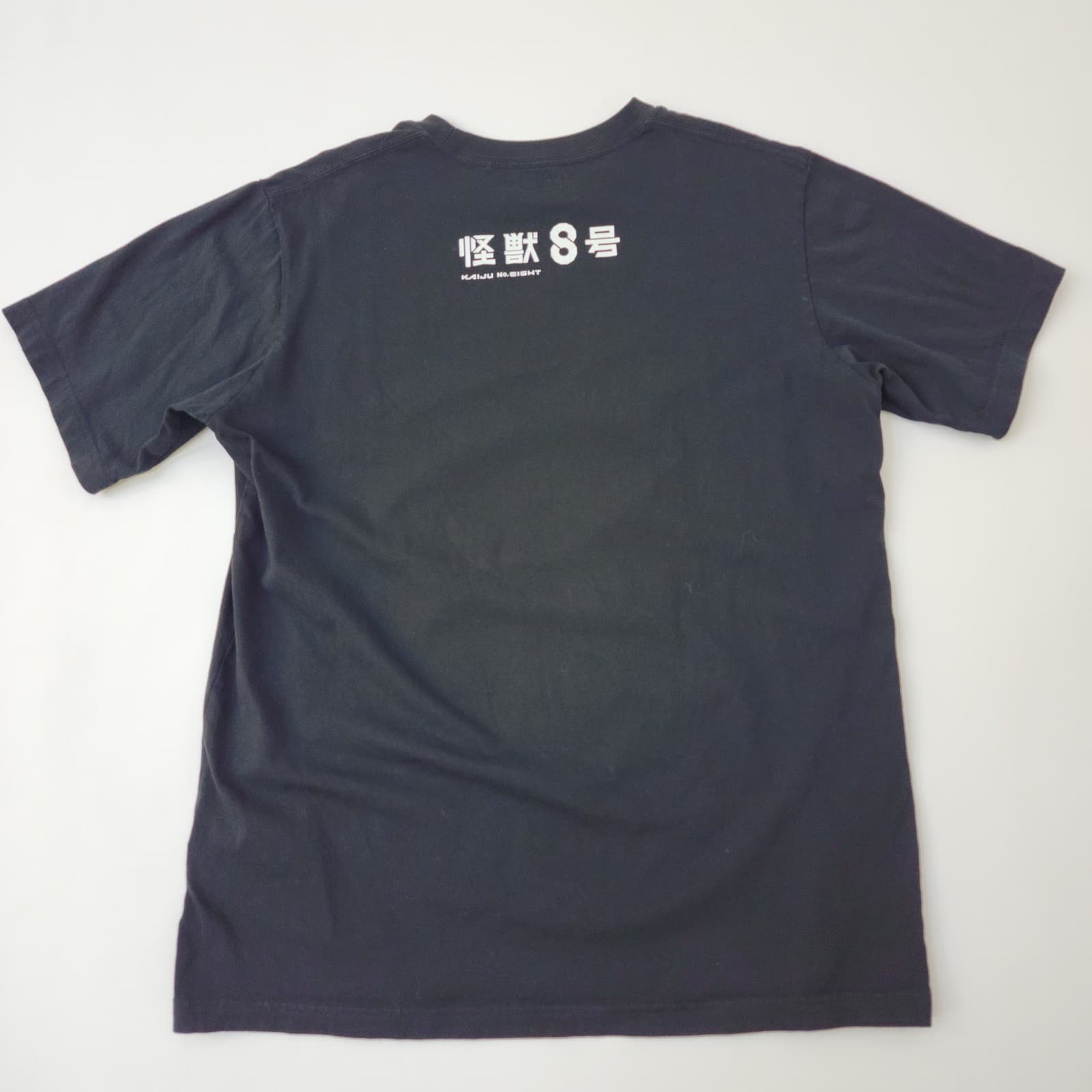 Uniqlo UT Kaiju No. 8 Graphic T-Shirt Mens Large Black Anime Manga Tee 469941 - Thumbnail 11