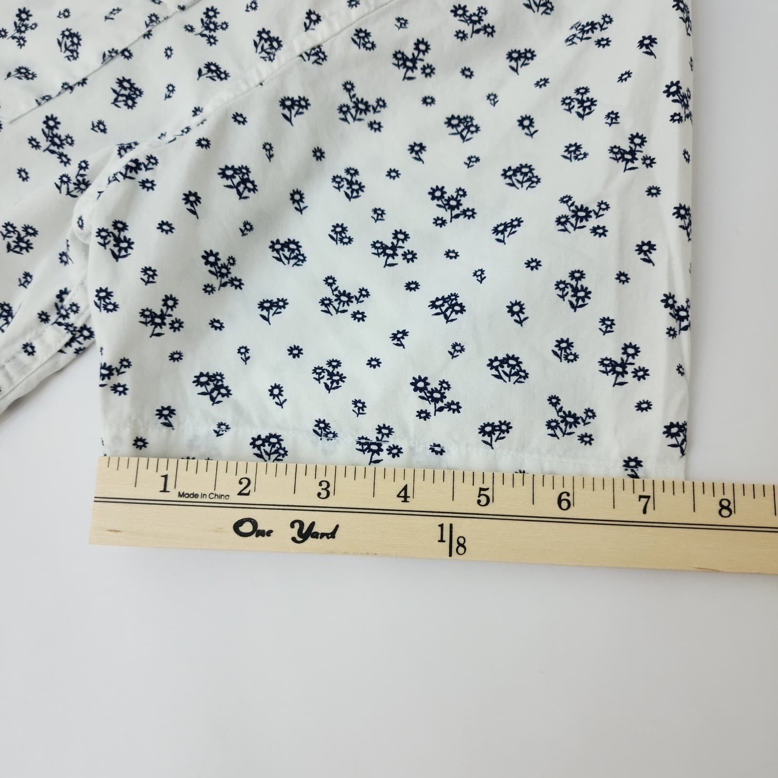 Across The Pond Teens Large White Navy Floral Print Short Sleeve Button Down - Thumbnail 10
