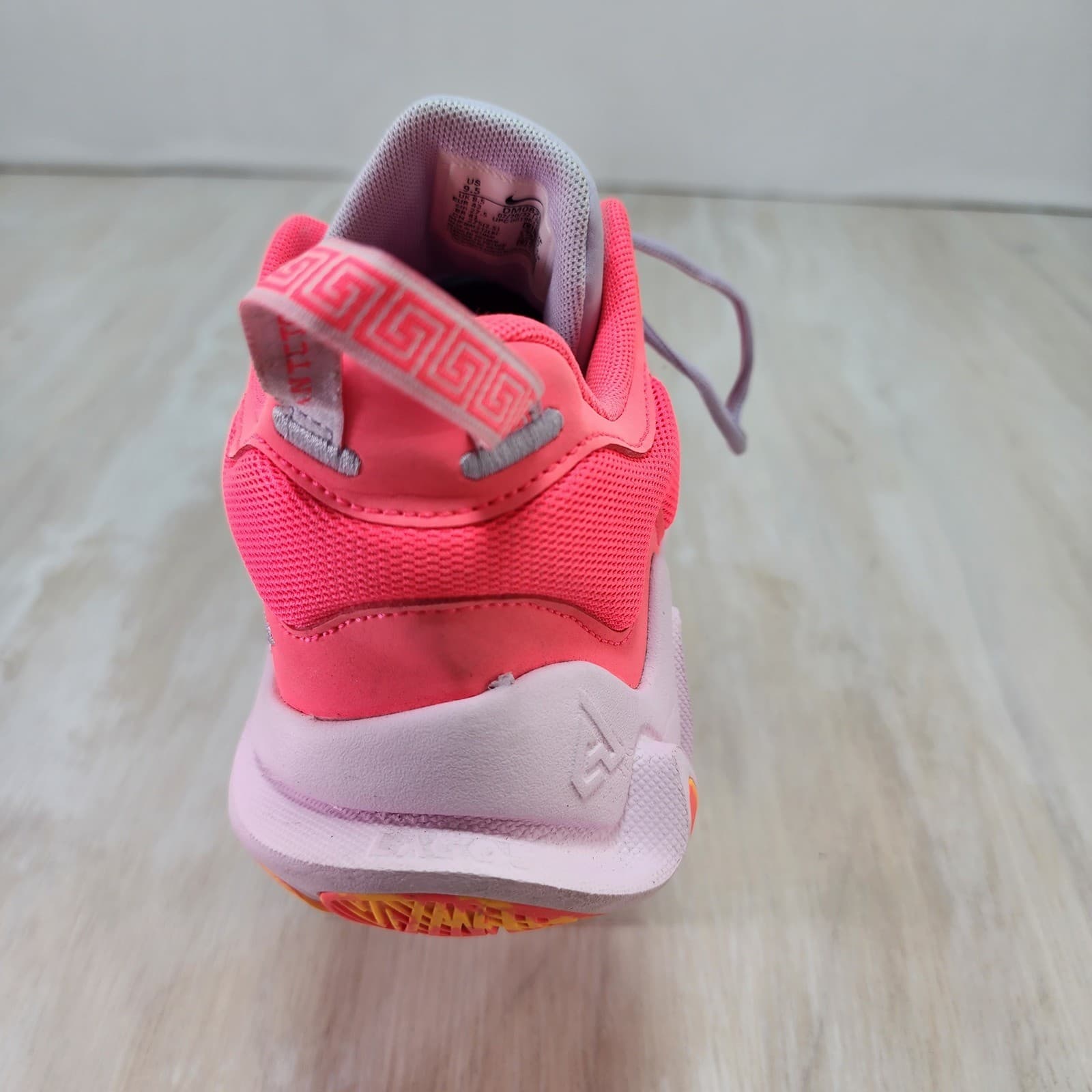 Nike Giannis Immortality 2 Men 9.5 Pink Purple Basketball Shoes DM0825-600 - Thumbnail 8
