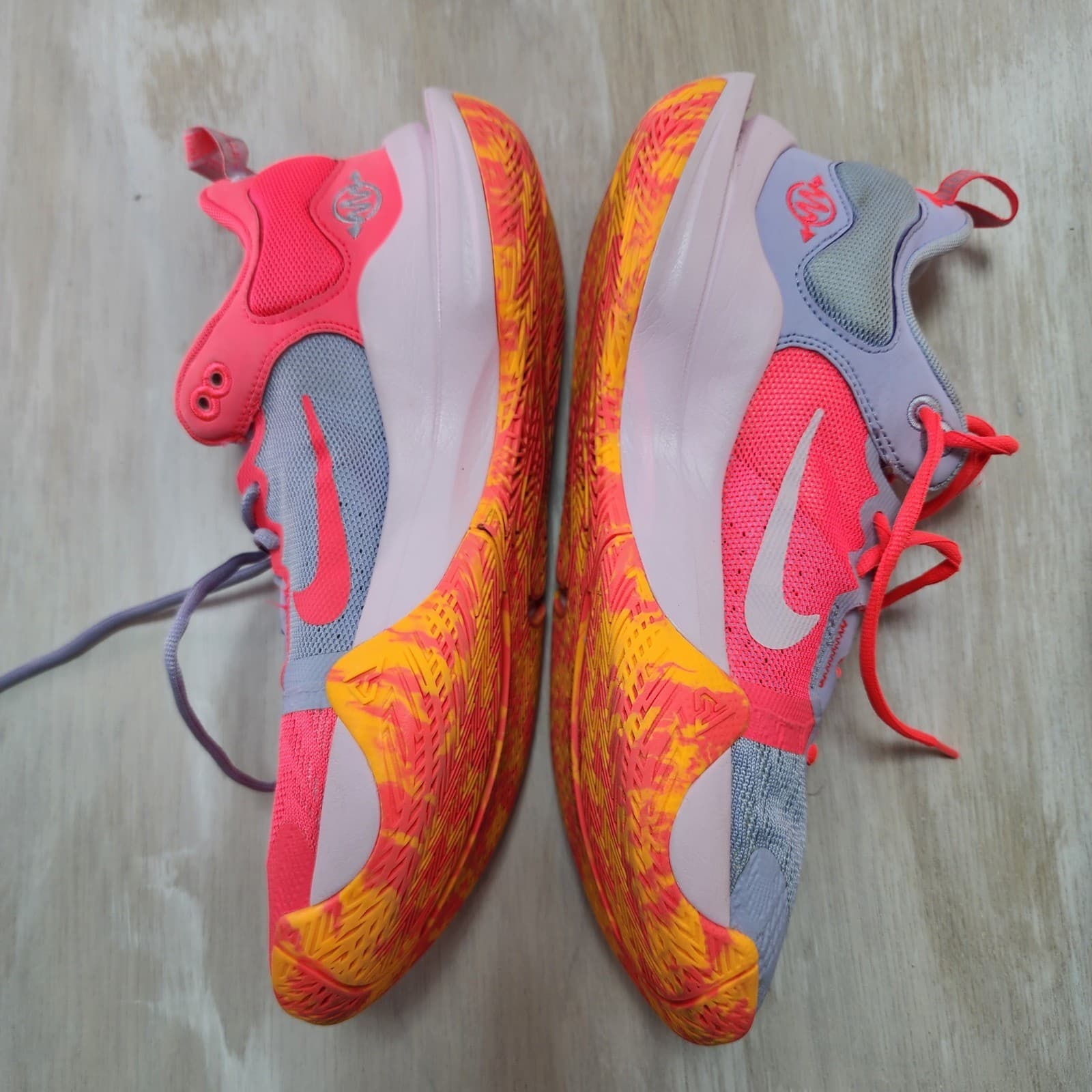 Nike Giannis Immortality 2 Men 9.5 Pink Purple Basketball Shoes DM0825-600 - Thumbnail 12