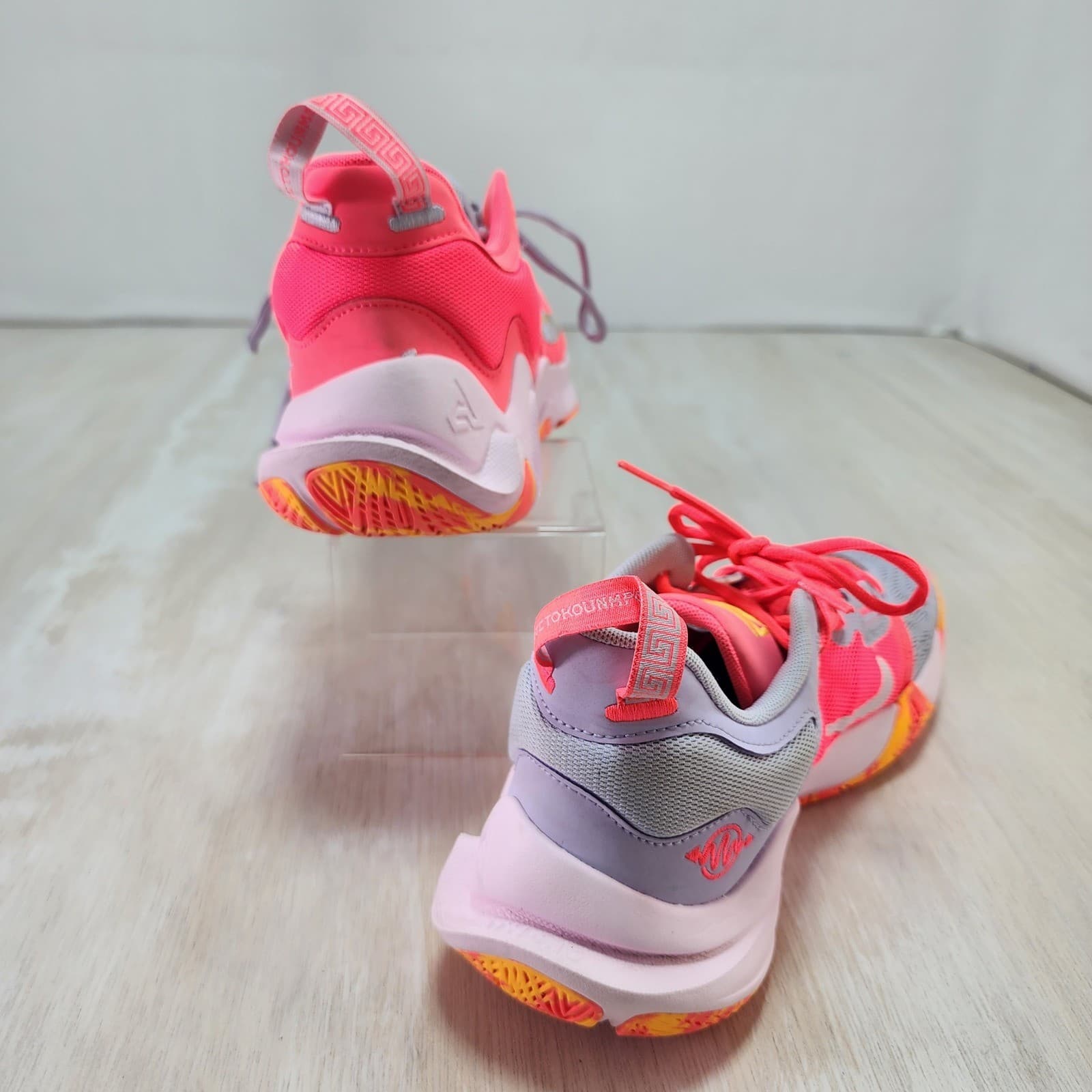 Nike Giannis Immortality 2 Men 9.5 Pink Purple Basketball Shoes DM0825-600 - Thumbnail 6