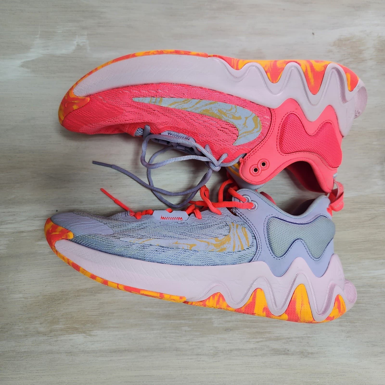 Nike Giannis Immortality 2 Men 9.5 Pink Purple Basketball Shoes DM0825-600 - Thumbnail 11