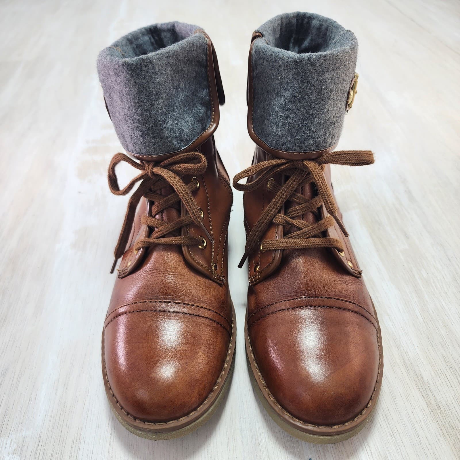 Tommy Hilfiger Womens Brown Cap Toe Combat Boots Grey Felt Cuff Size 9.5M - Thumbnail 2