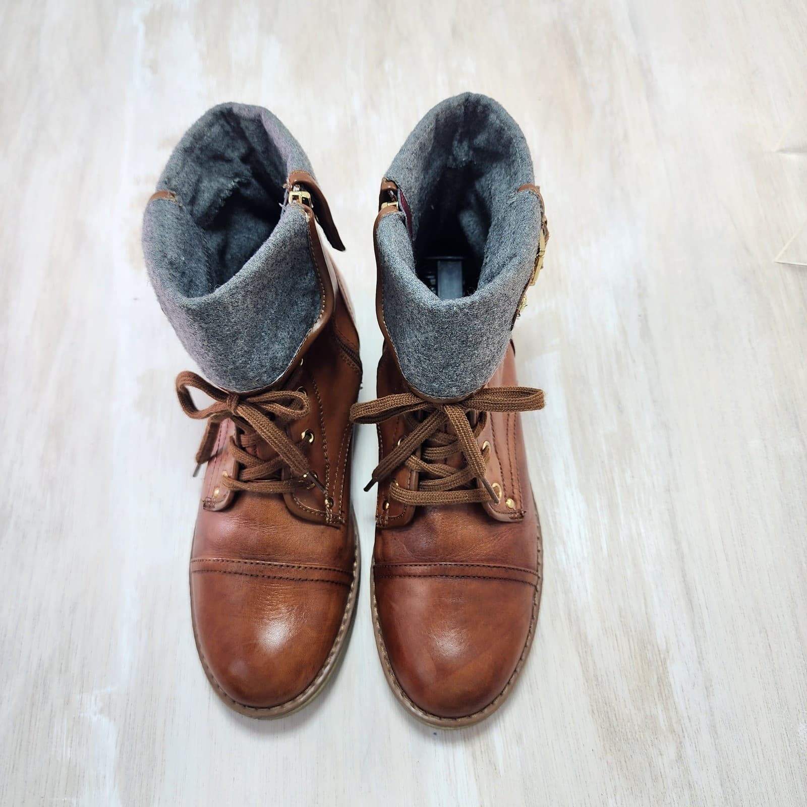 Tommy Hilfiger Womens Brown Cap Toe Combat Boots Grey Felt Cuff Size 9.5M - Thumbnail 3