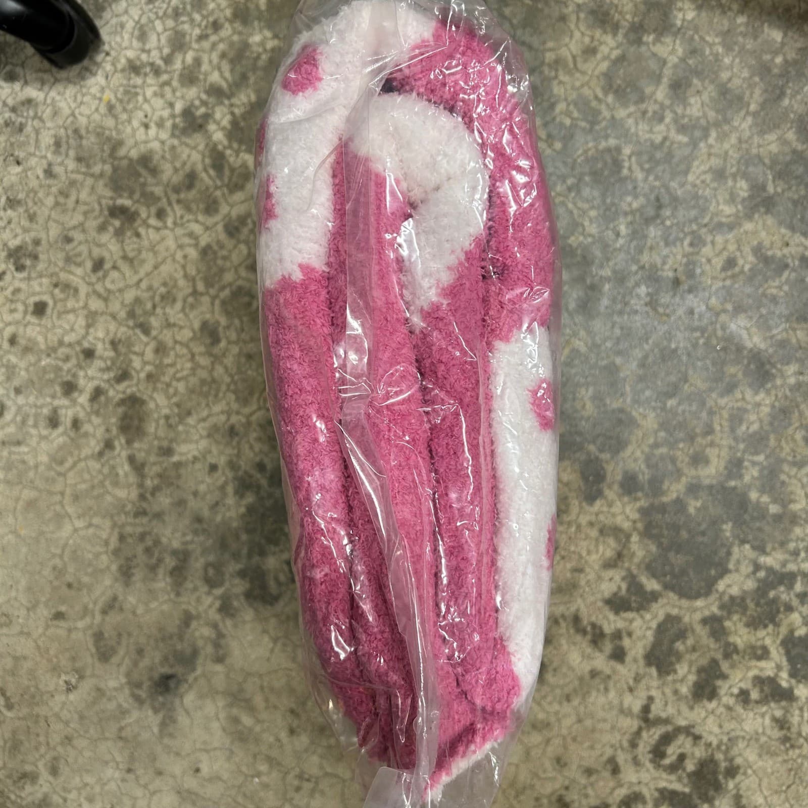Ghost Throw Blanket Pink and White Halloween Soft Plush - Thumbnail 3