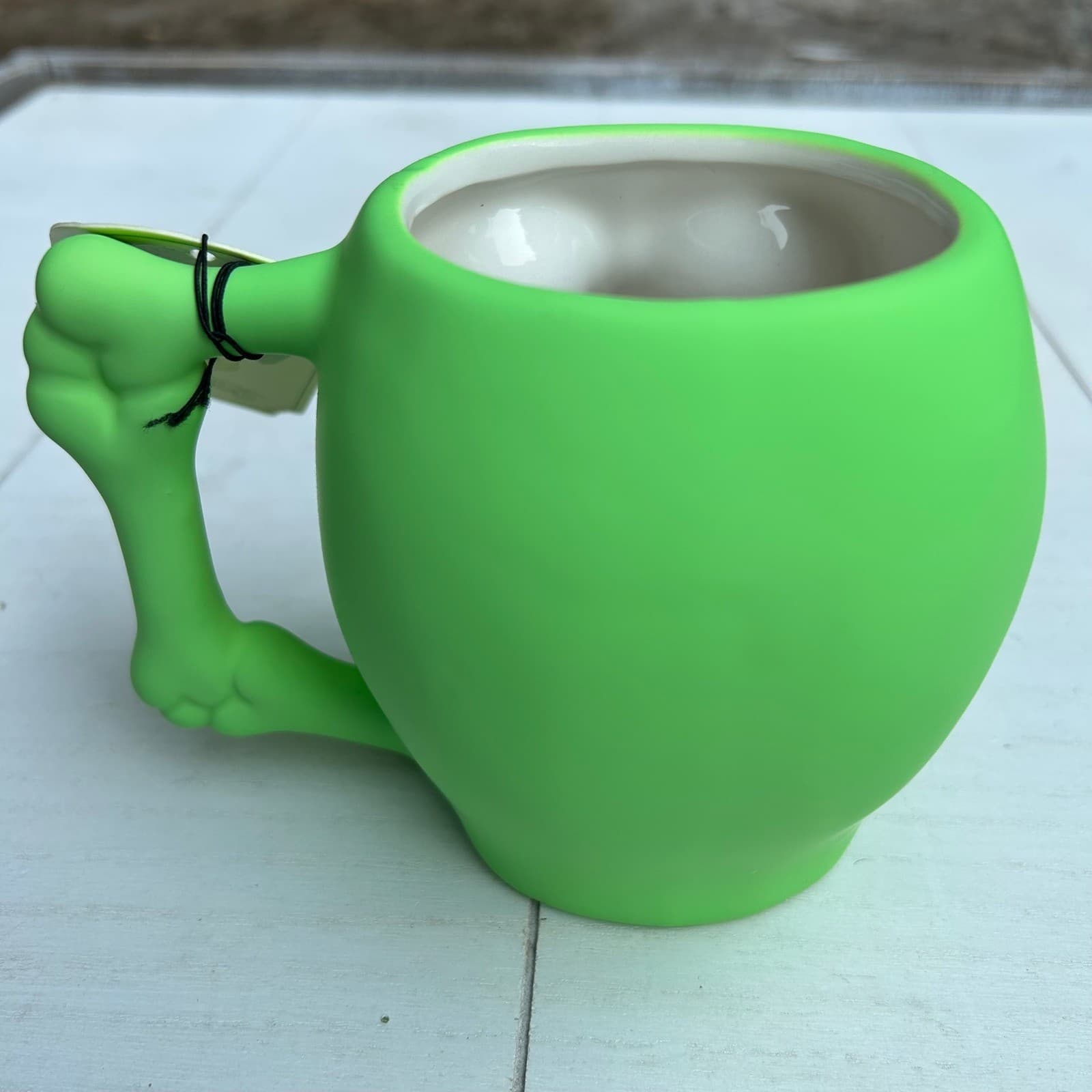 Sunday Morning Ceramics Pick Your Poison Green Skull Mug Bone Handle - Thumbnail 5