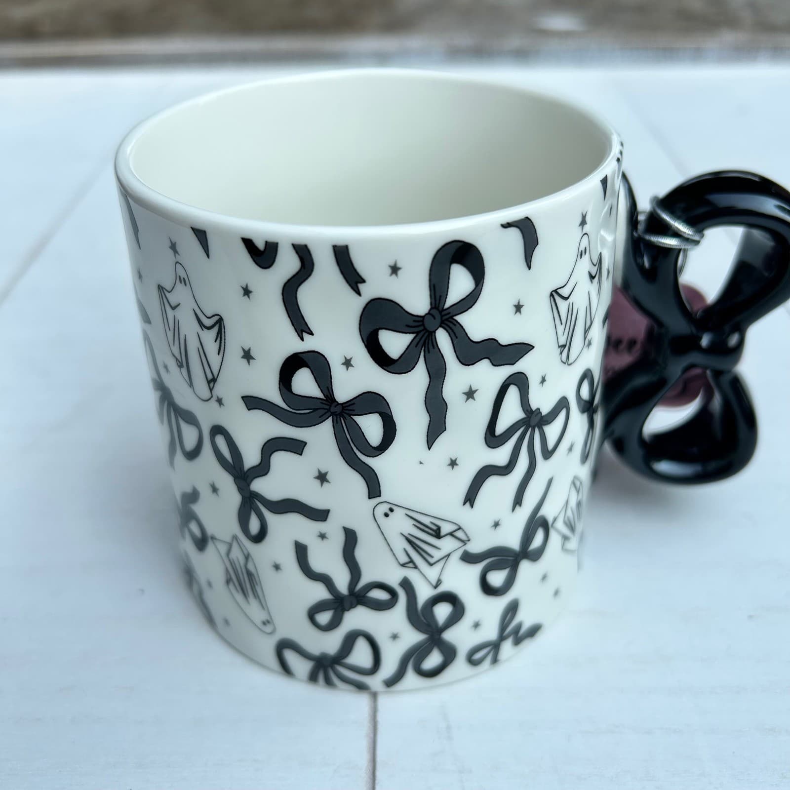 10 Strawberry Street Halloween Coffee Mug Ghost Bow Ceramic NEW - Thumbnail 2