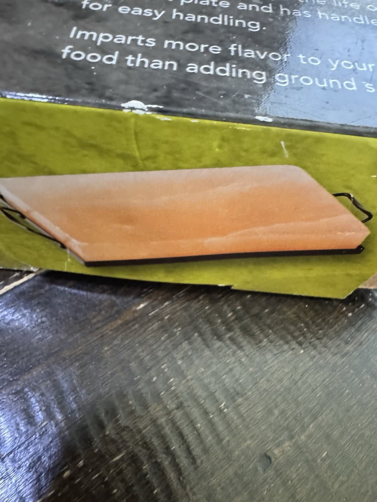 Himalayan salt plate & holder and scrubber brush - Thumbnail 3