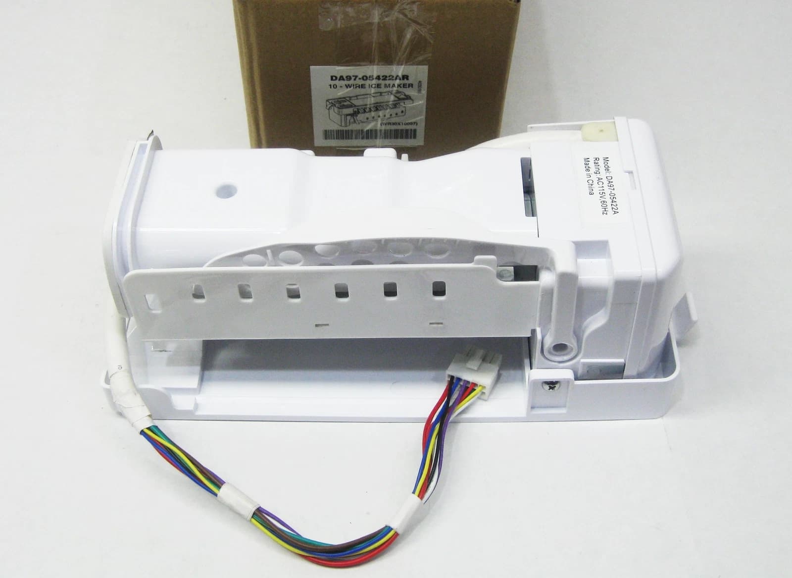 Samsung Refrigerator Ice Maker Assembly - Thumbnail 3