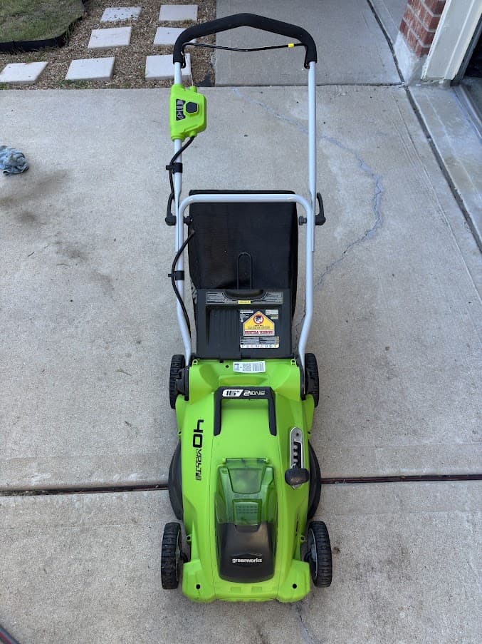 Greenworks 16" 40V Cordless Lawn Mower - Thumbnail 9