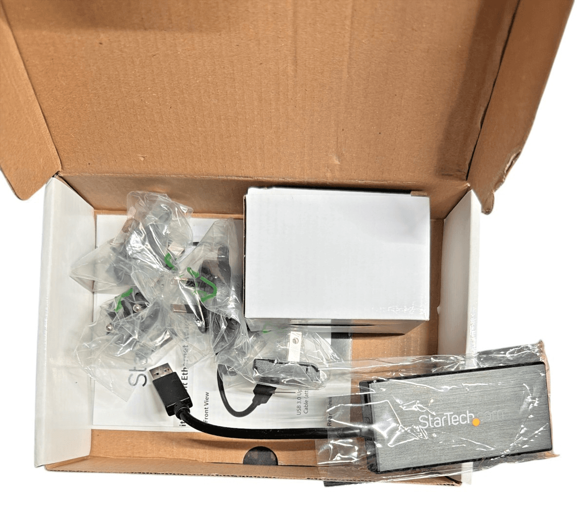 NEW StarTech ST3300GU3B 3-Port USB 3.0 Hub With Gigabit Ethernet - Thumbnail 2