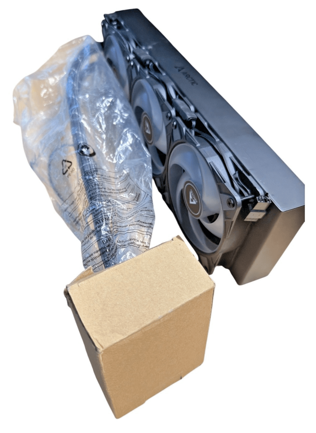 Arctic Liquid Freezer III360 A-RGB CPU Liquid Cooler 120mm Black/Gray Copper - Thumbnail 2