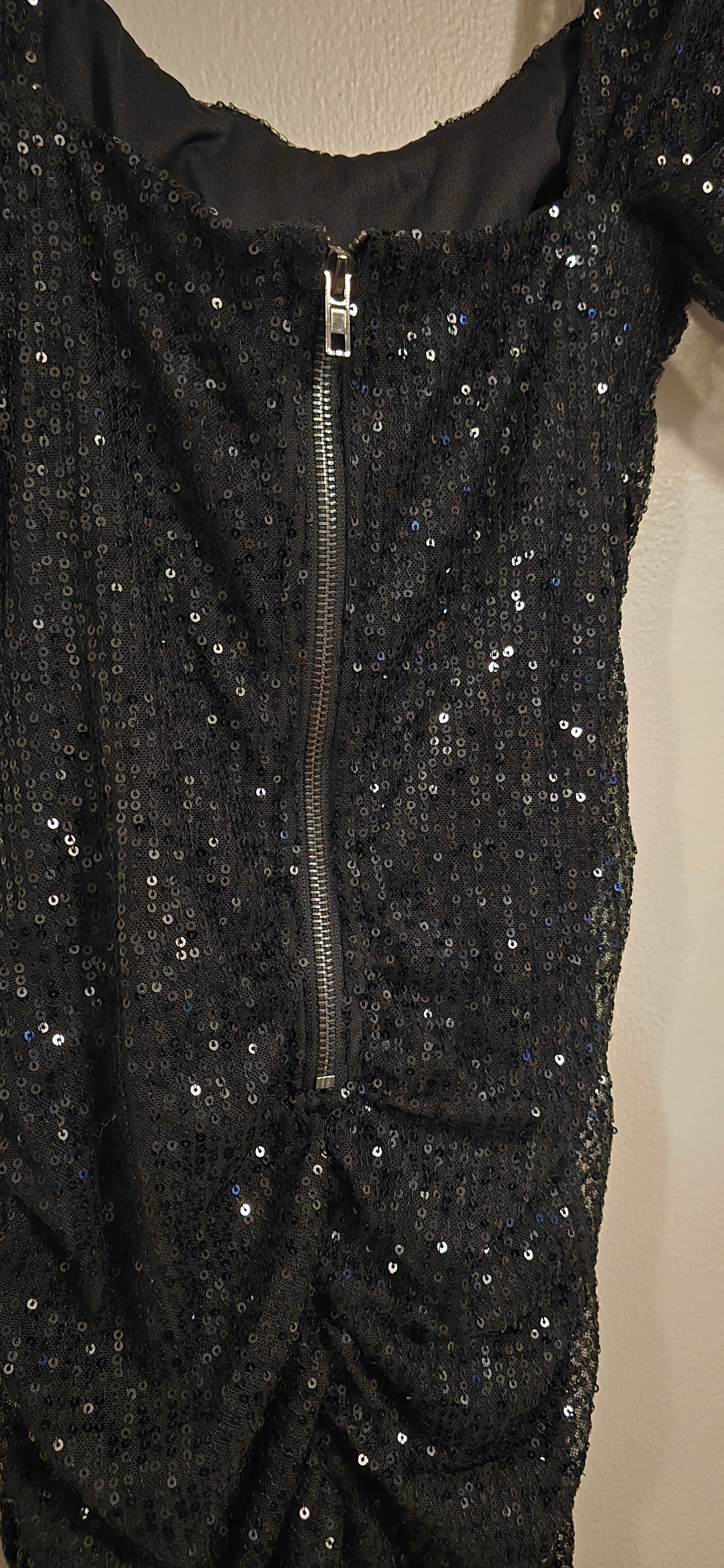 Hello Molly Black Sequin Off-Shoulder Mini Dress - Thumbnail 4