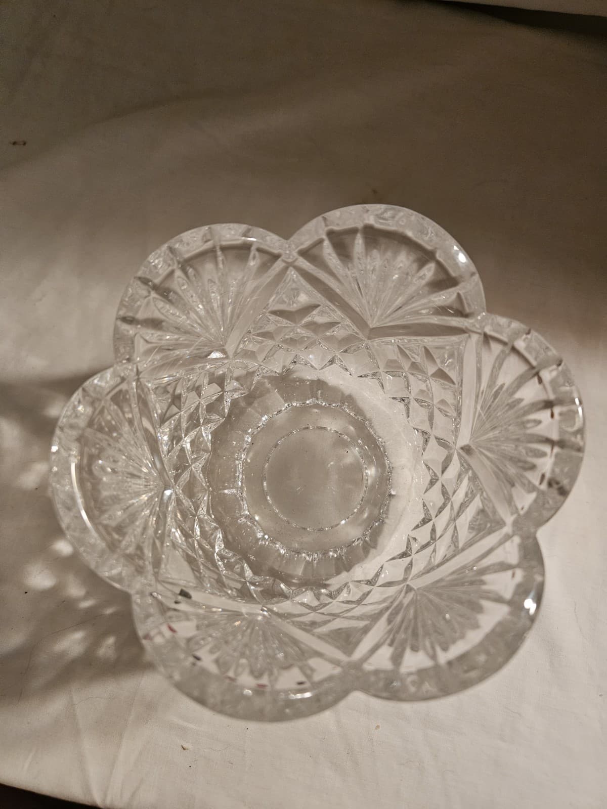 Shannon Lead Crystal Pineapple patterned Candy dish bowl candle holder vase EUC - Thumbnail 3