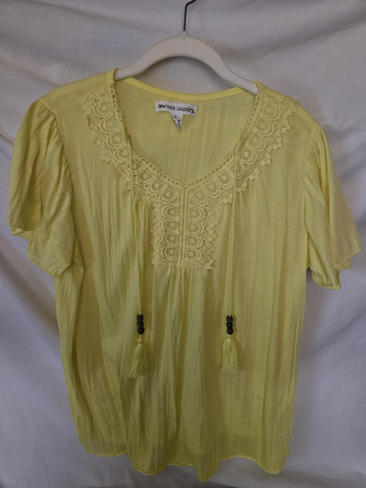 New York Laundry Large Yellow Lace Peasant Blouse S/s decorative tassles