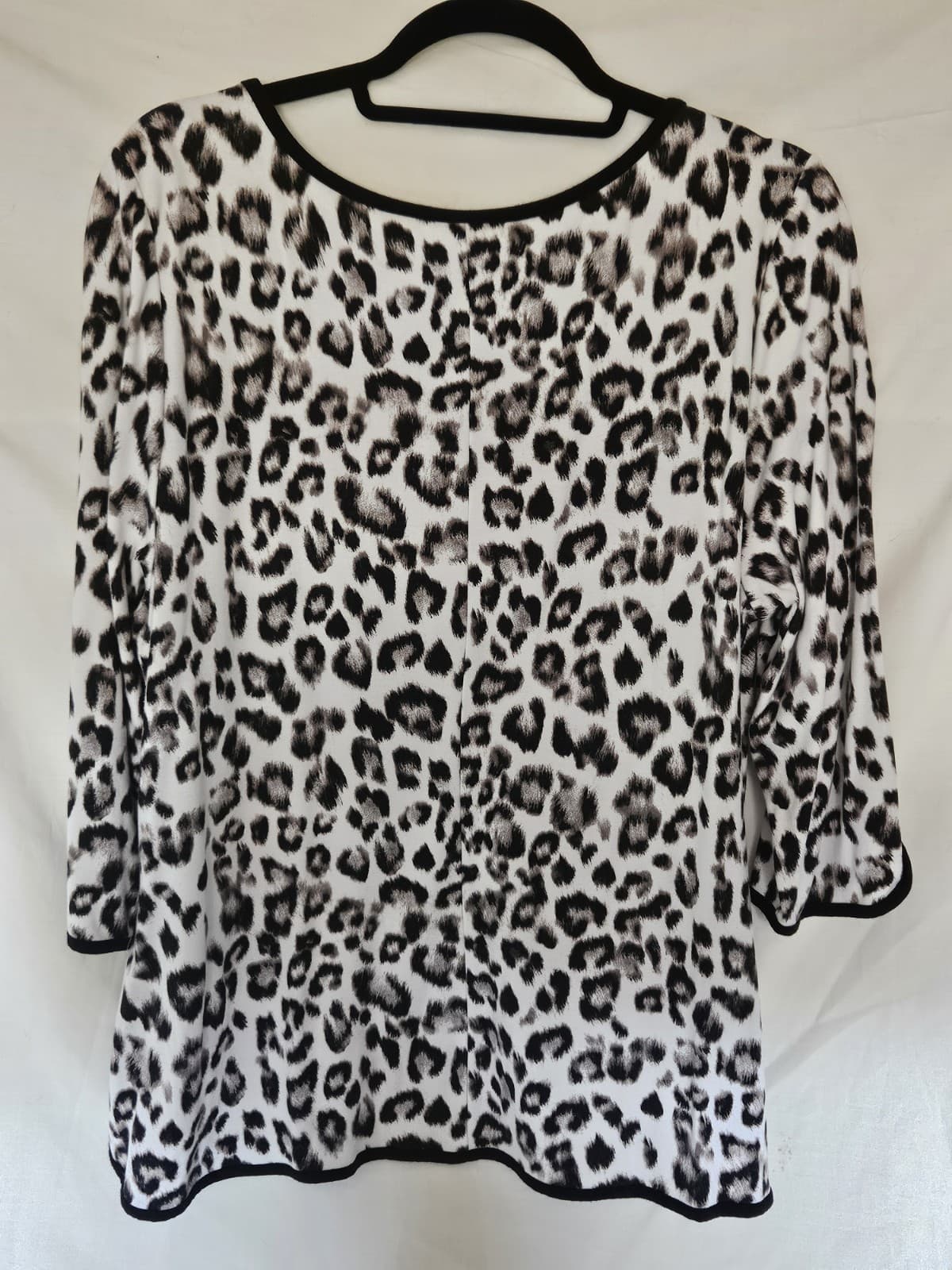 Chico's Sz-3 LARGE Animal Leopard Print White Black Brown Top Shirt 3/4 Sleeve - Thumbnail 2
