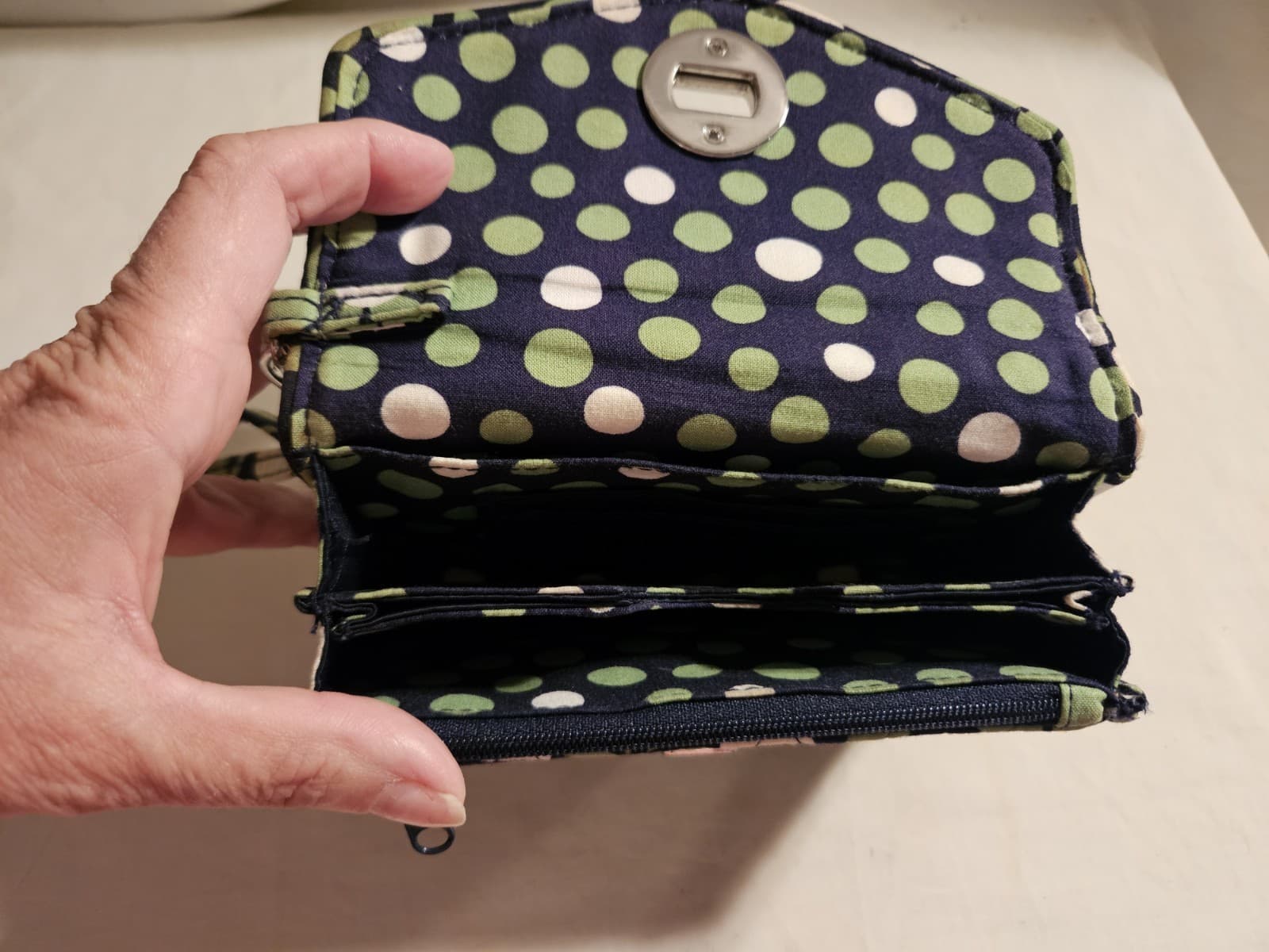 EUC Vera Bradley "Lucky You" Floral Quilted Wallet Wristlet w/Turn Lock - Thumbnail 3