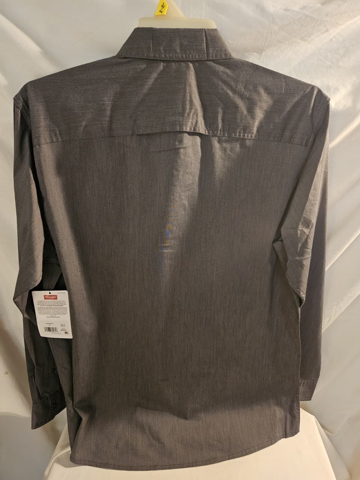 NWT Wrangler Mens Large Charcoal Gray tiny box patterned Performance Shirt L/s - Thumbnail 2