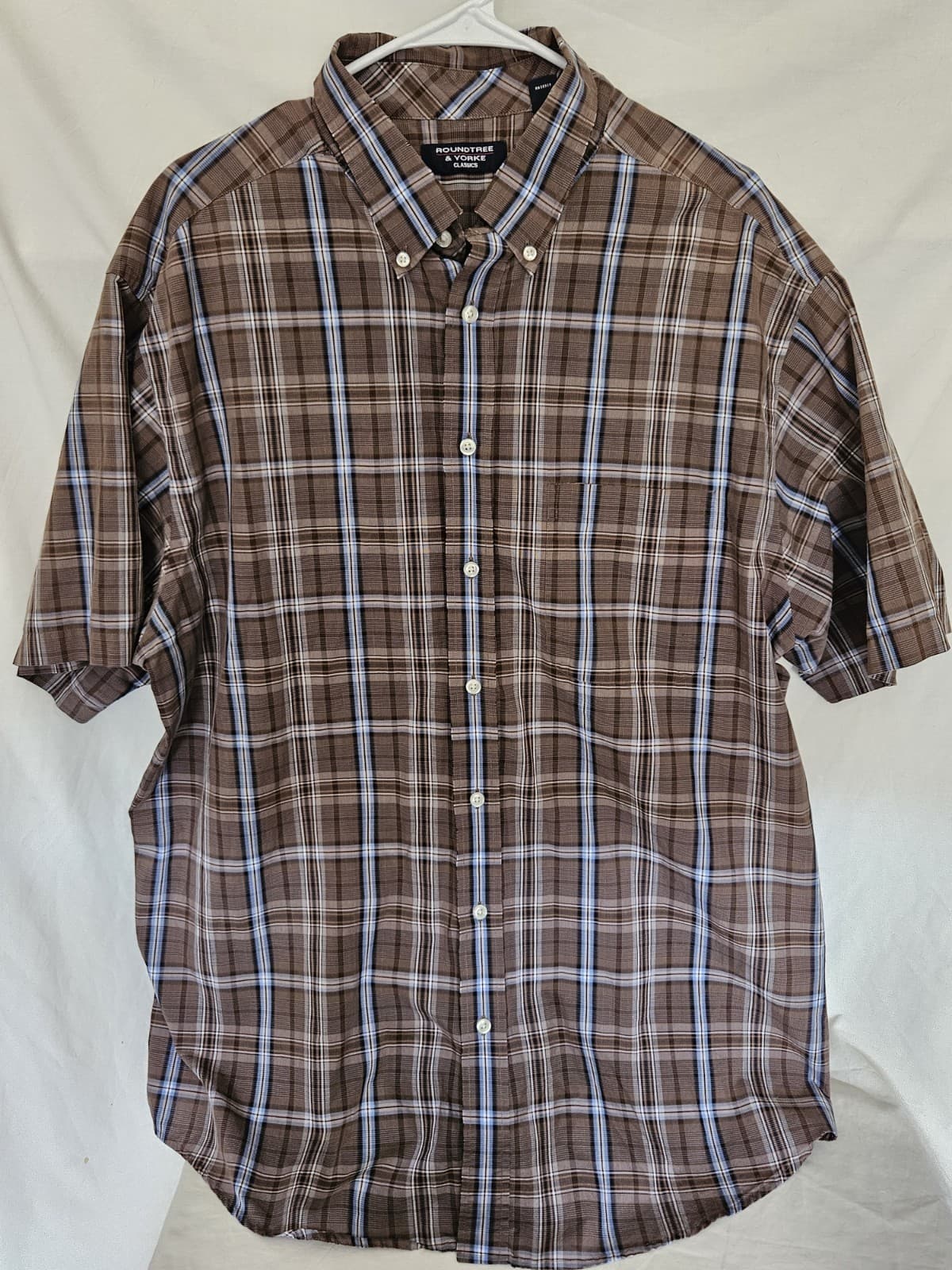 Roundtree & York 2XT Button Down Brown Plaid Shirt w/ Black Blue White Stripes