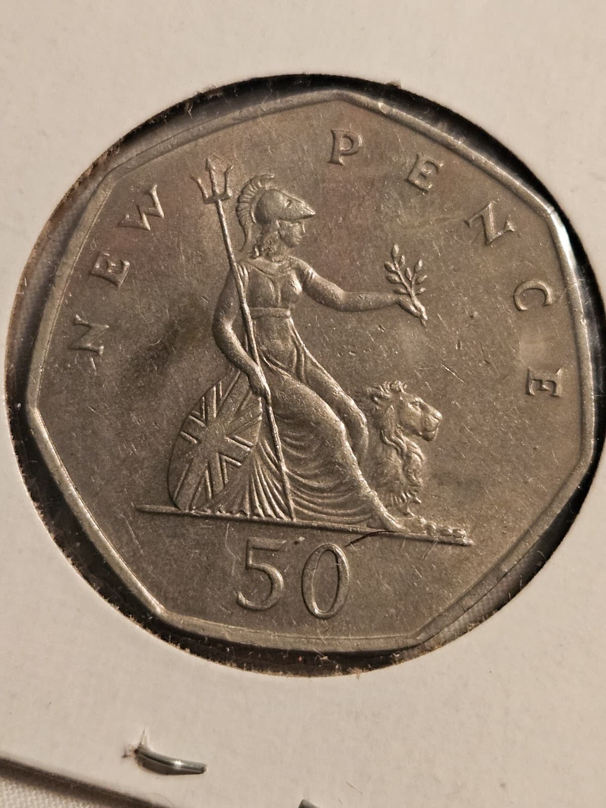 MIX LOT 7 United Kingdom Coins (Penny Pence Shillings) 1961+1965+1969+1971 - Thumbnail 15
