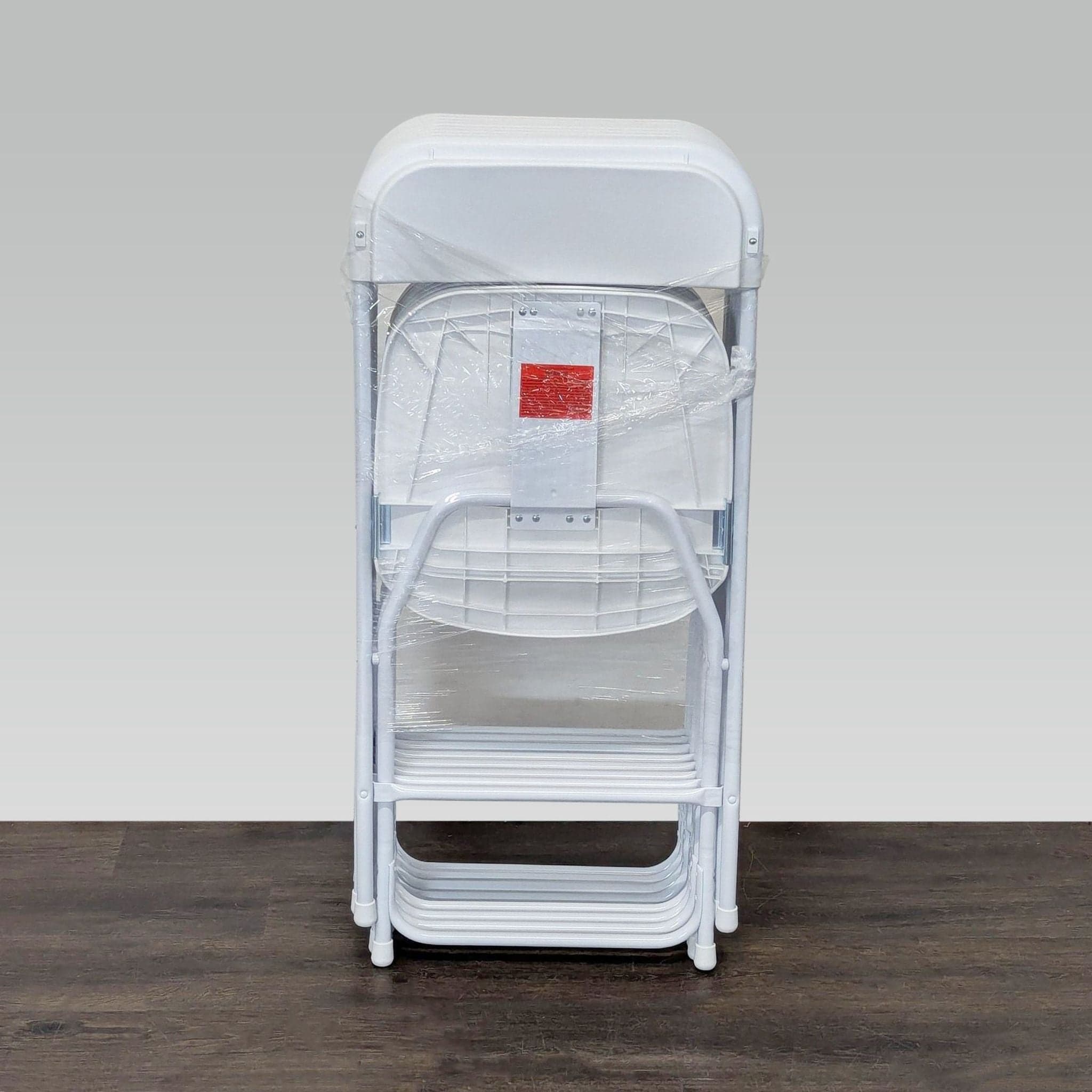 Duramax Pack of Eight Meta; Folding Chairs - Thumbnail 3