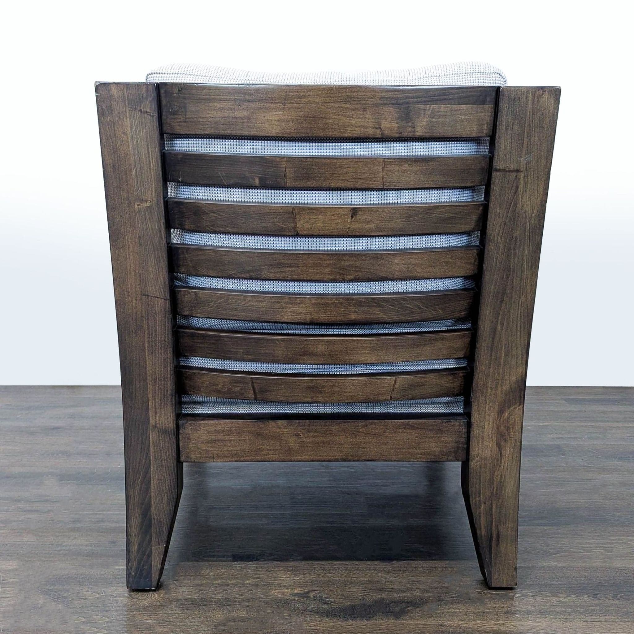 Kreiss Soho Lounge Chair with Wooden Frame and Cushions - Thumbnail 5