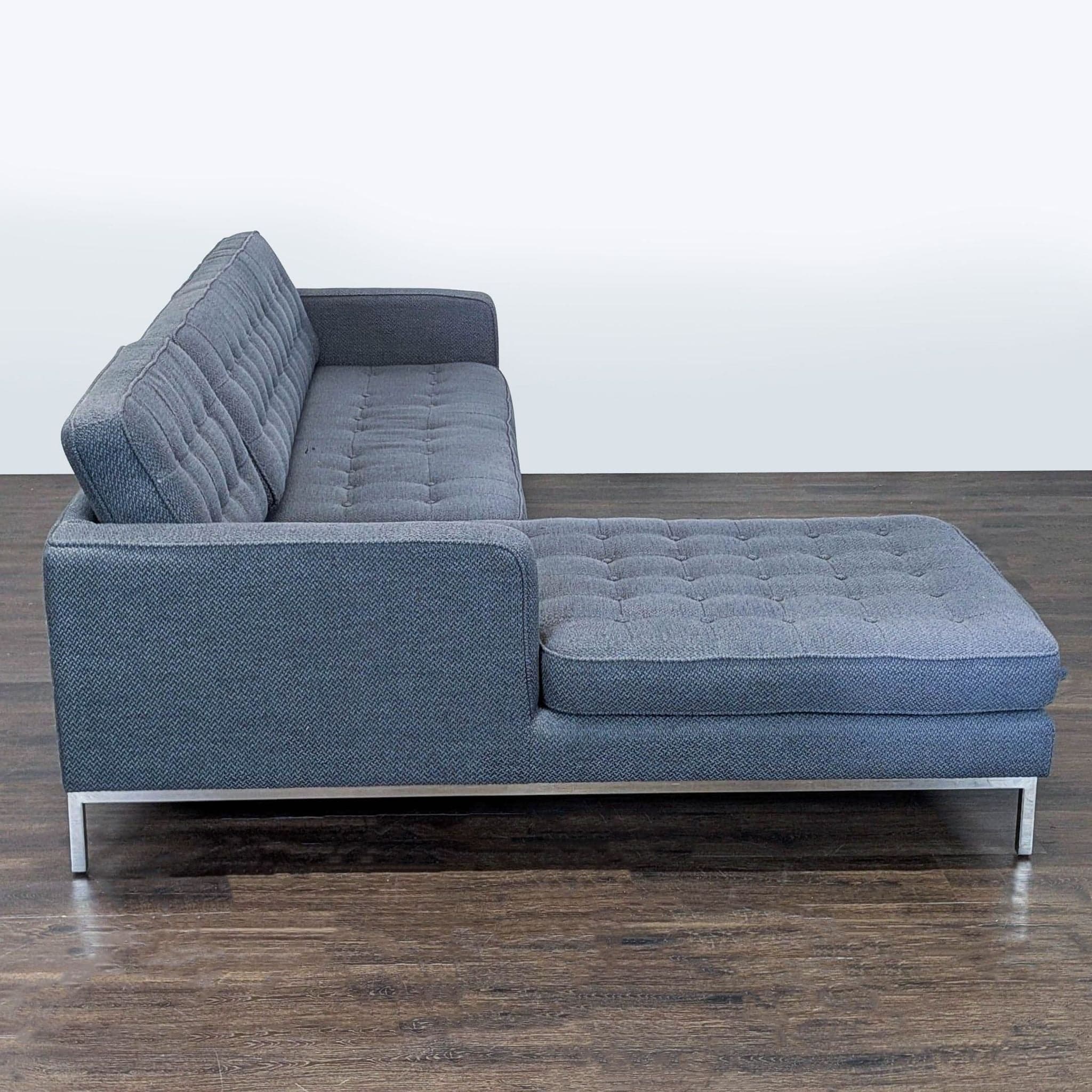 Kardiel Modern Gray Sectional Sofa with Left Chaise and Metal Legs - Thumbnail 3