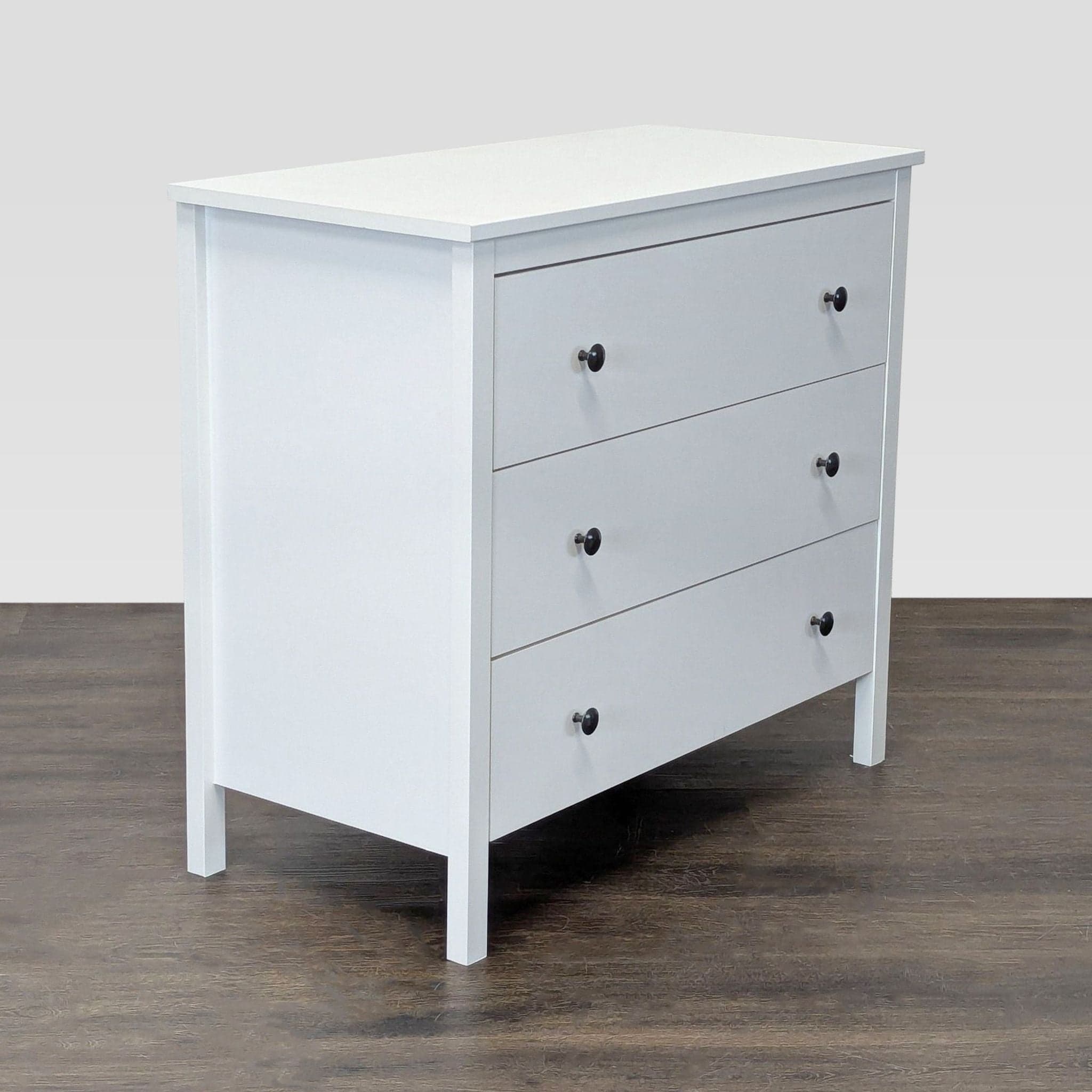 White 3-Drawer Dresser with Black Knobs - Thumbnail 8