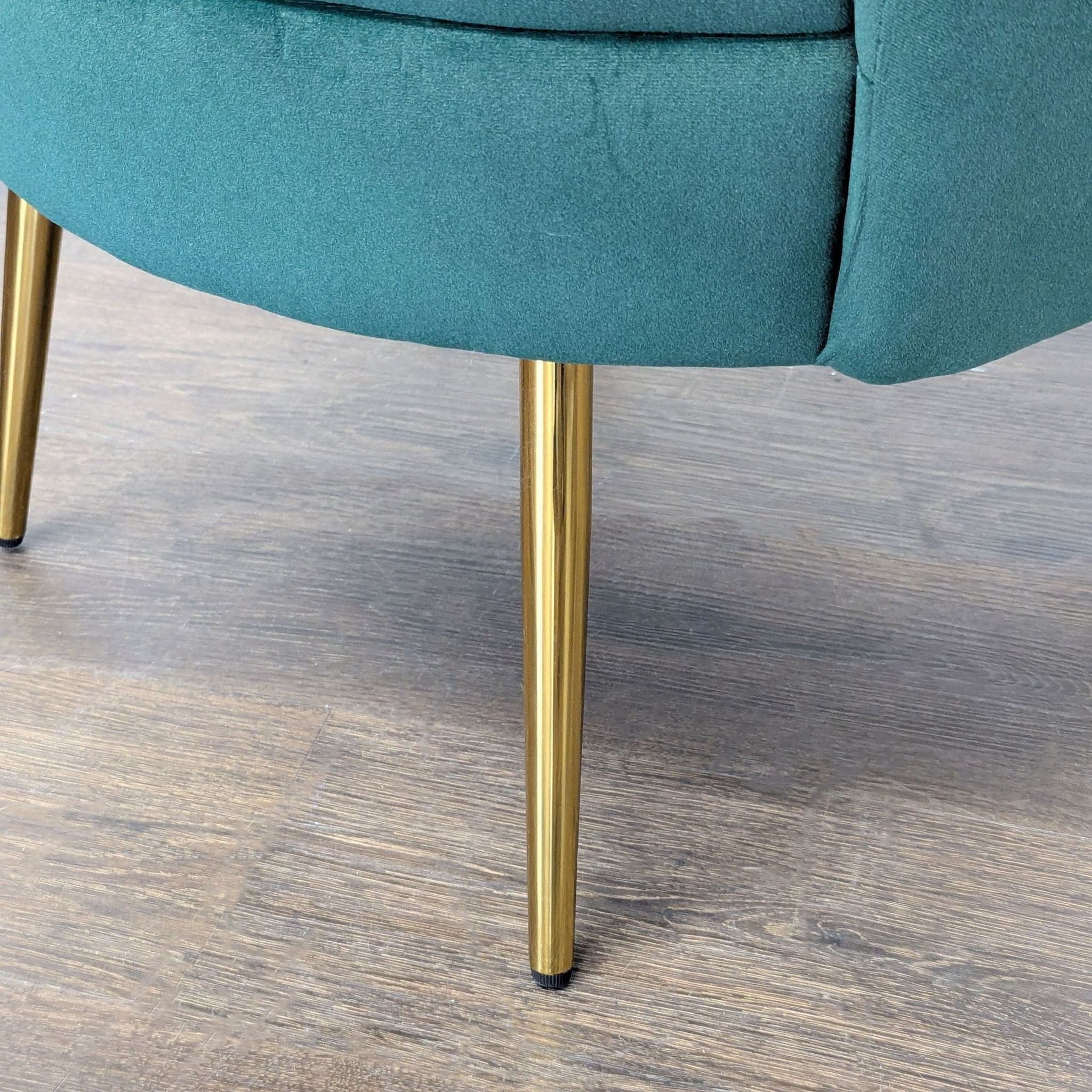 Hulala Home Green Velvet Shell Accent Lounge Chair with Gold Legs - Thumbnail 5