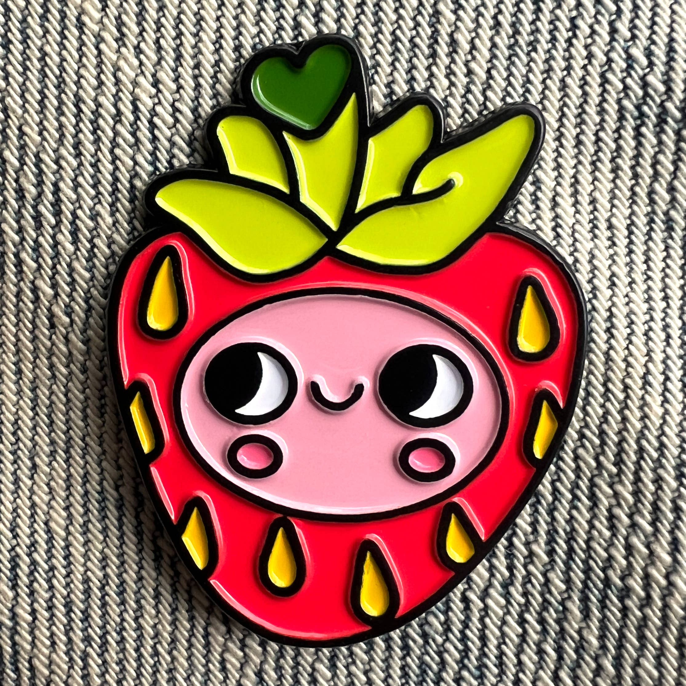 strawbebby enamel pin - Default