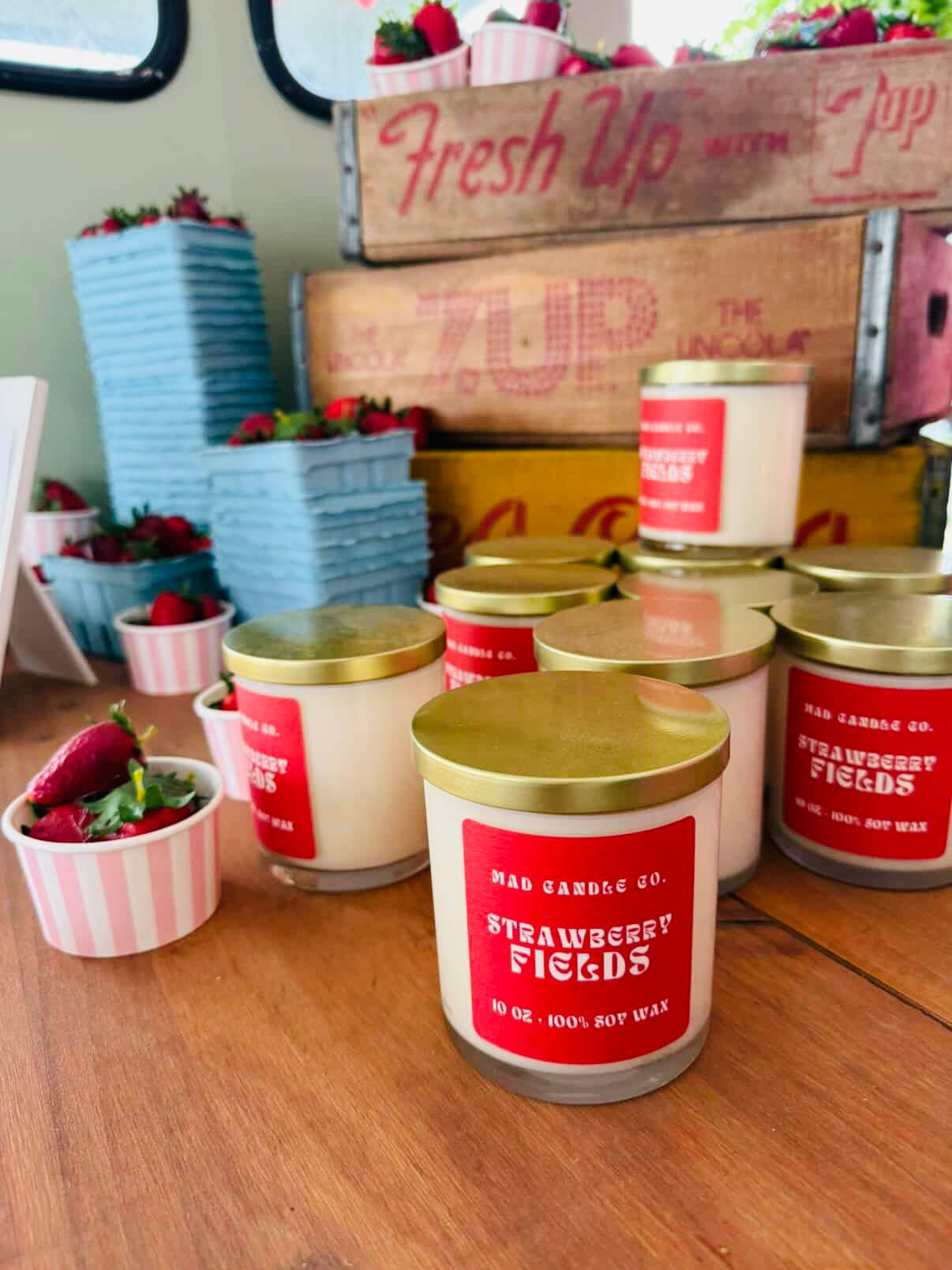 strawberry fields forever candle - Regular - Thumbnail 2