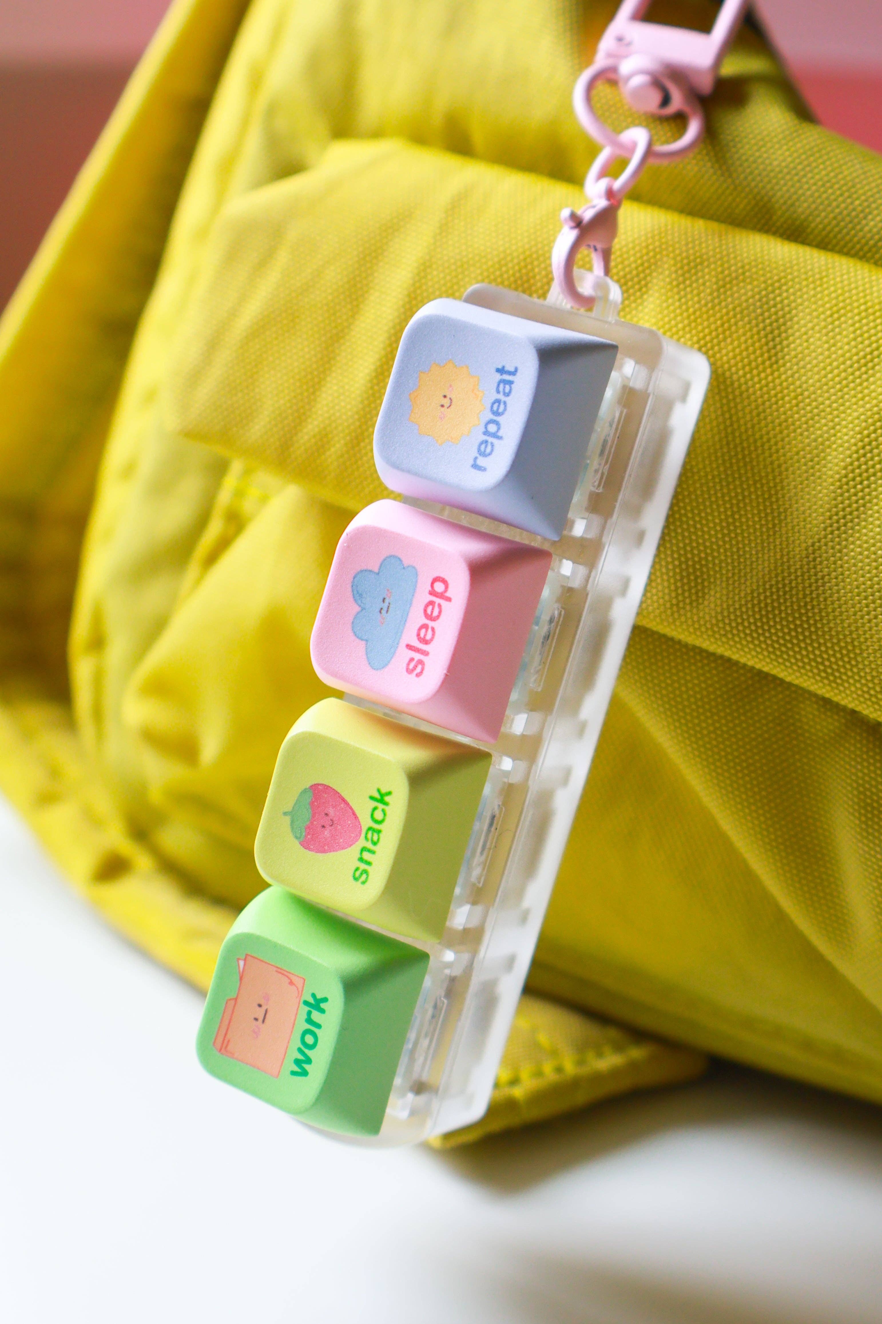 routines! light-up fidget keychain - Regular - Thumbnail 3