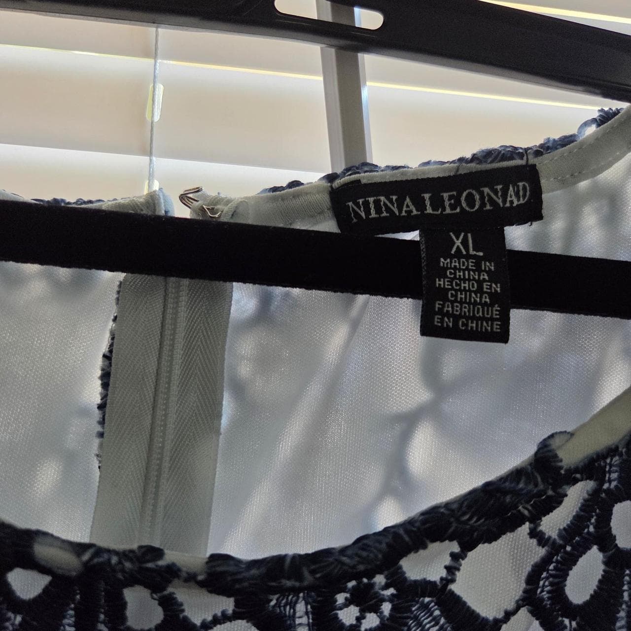Nina Leonad navy blue floral lace dress with short sleeves and a flowy silhouette, size XL #romantic #elegant - Thumbnail 3