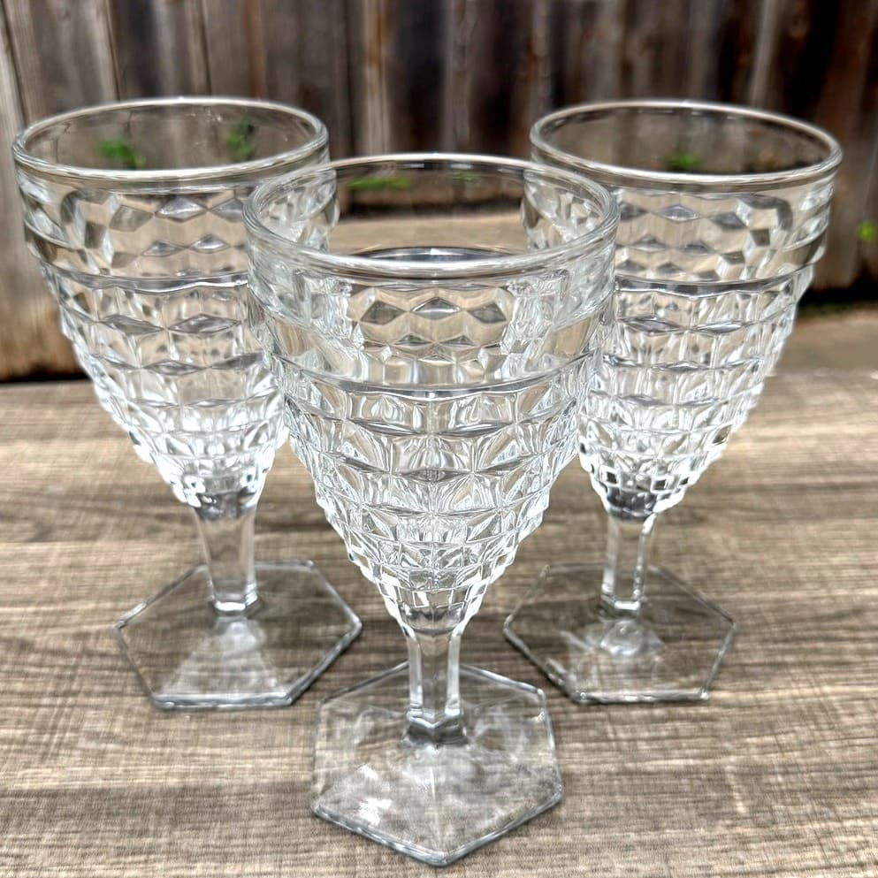 Fostoria 'American' Clear Glass 6 7/8" Vintage Hex Foot Water Goblets-Set of 3 - Thumbnail 3