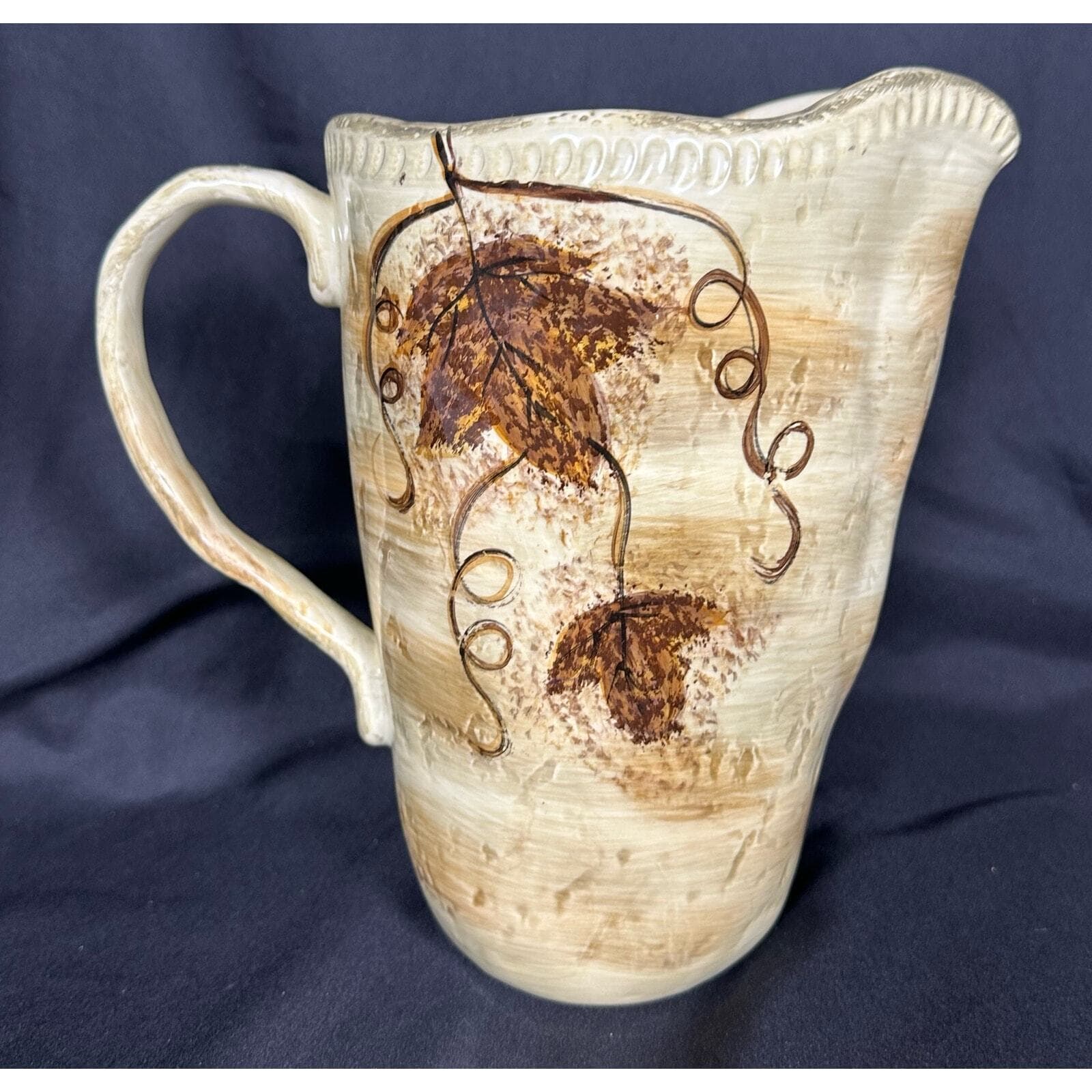DARIO FARRUCI Designs Ceramic Grapevine Inspired Pitcher-9" - Thumbnail 5