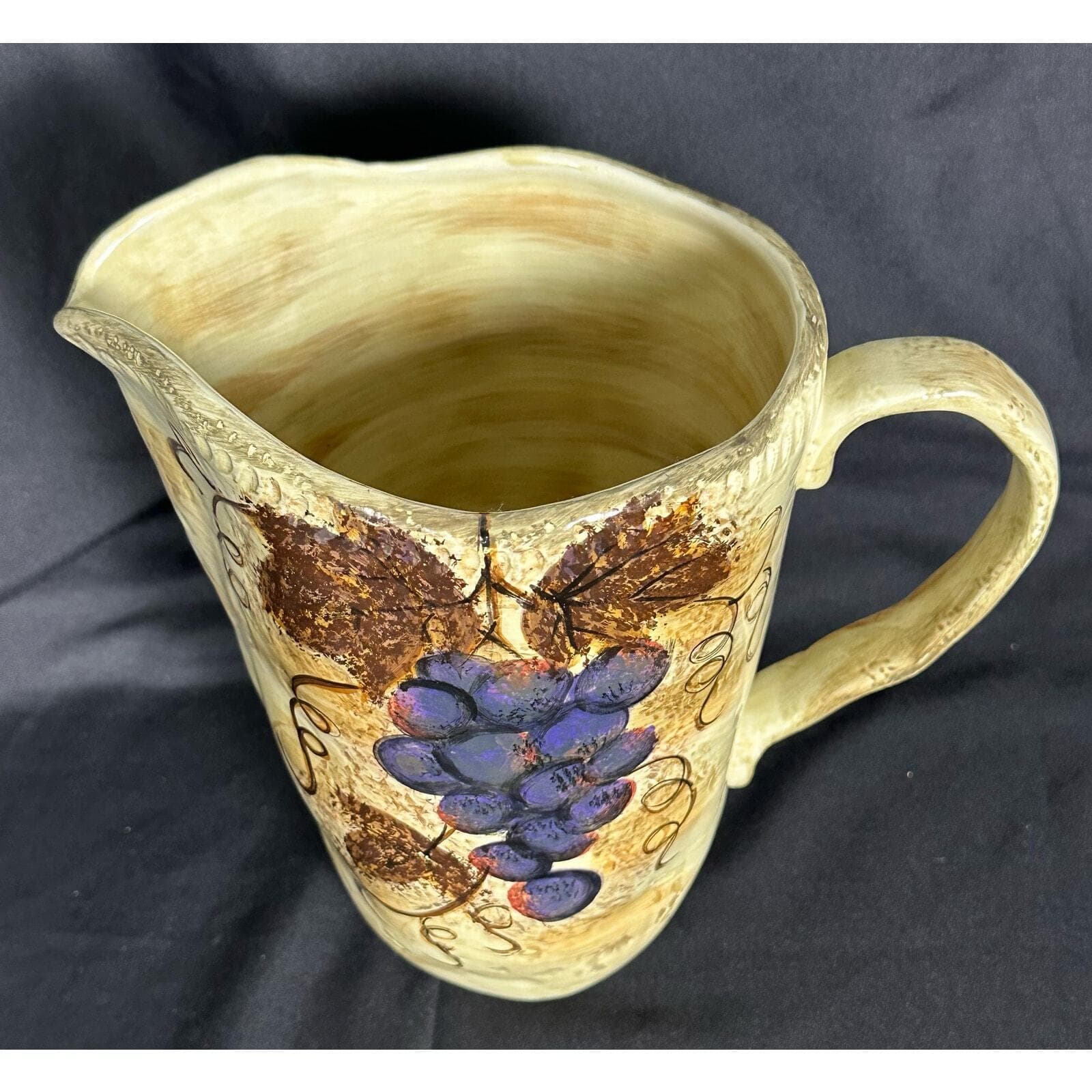 DARIO FARRUCI Designs Ceramic Grapevine Inspired Pitcher-9" - Thumbnail 3
