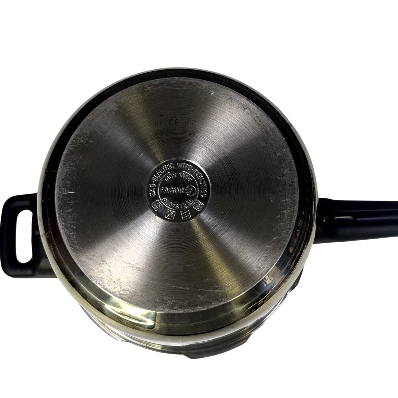 Fagor Splendid Stainless Steel 6 QT Pressure Cooker Induction 18/10 Locking Lid - Thumbnail 10