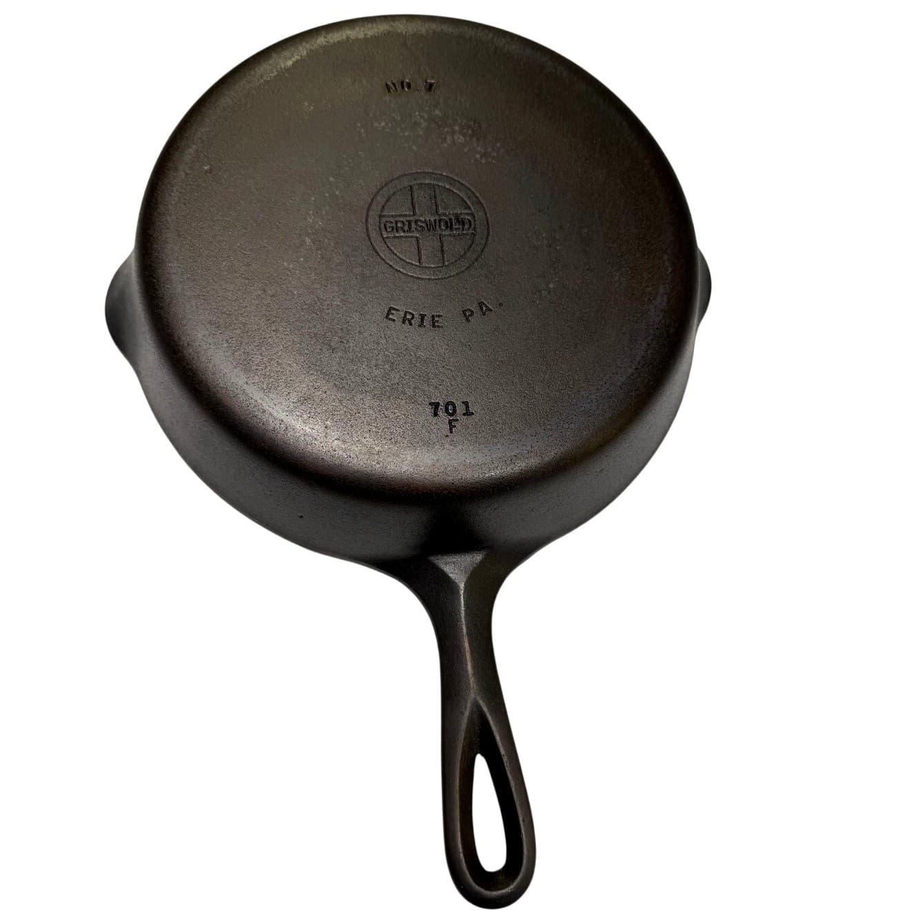 Griswold #7 Vintage Cast Iron Skillet-Flat 701 Block Logo Erie PA Seasoned USA - Thumbnail 2