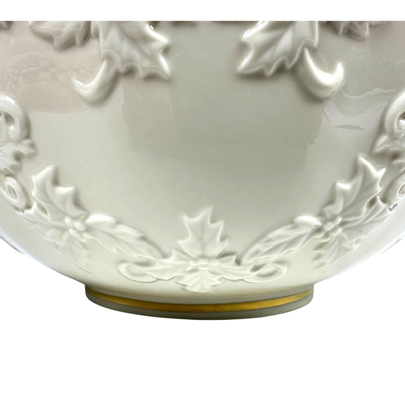 Lenox Holiday Hostess Collection Ivory Gold Rim Centerpiece 12.5"Punch Bowl-Mint - Thumbnail 5