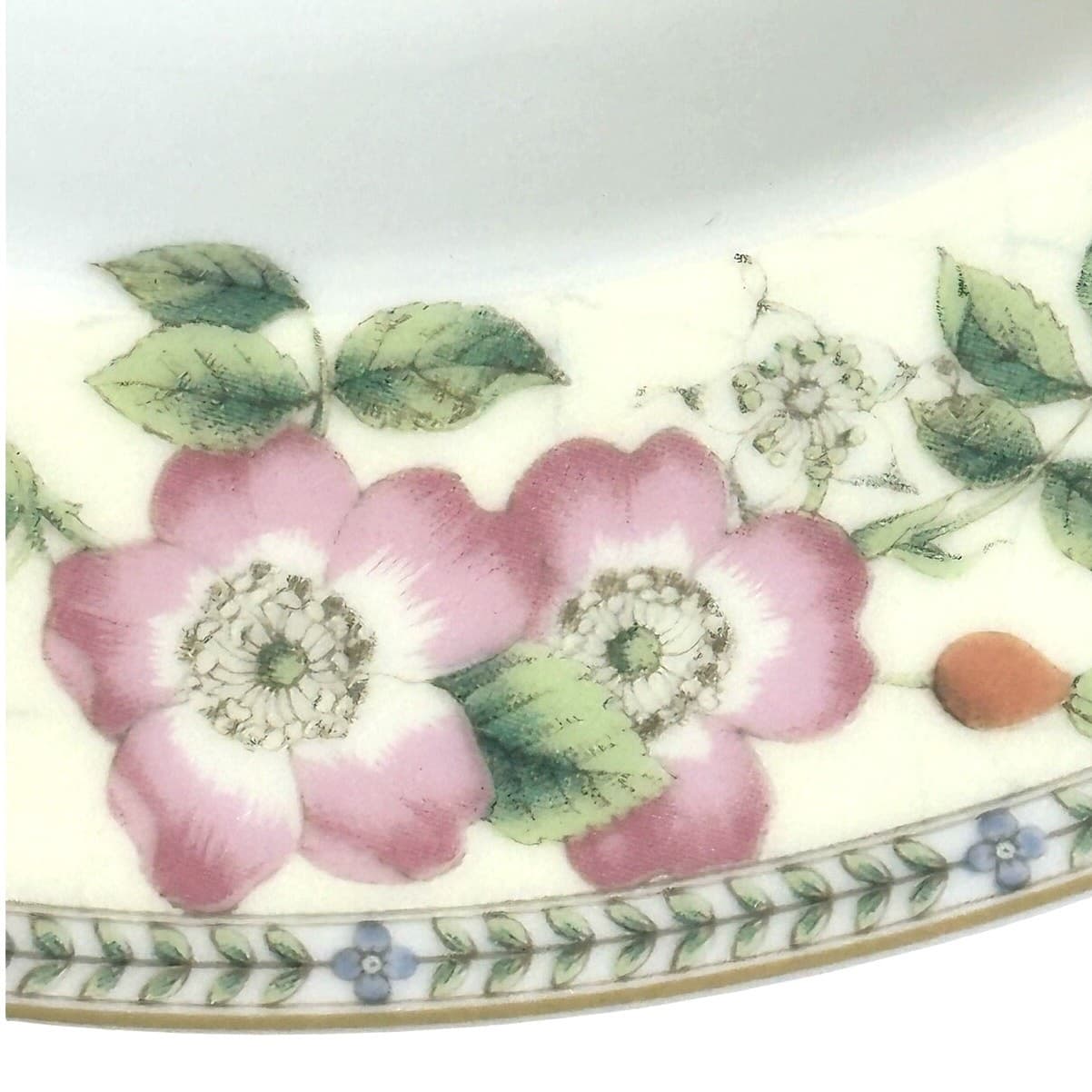 Wedgwood Vintage 1997 "Fleur" 9" Large Rim Soup/Pasta Bowls-Excellent-Set of 8 - Thumbnail 5