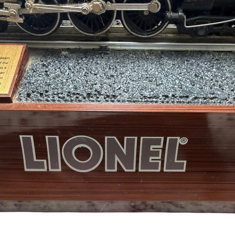 Lionel Hudson 700E Commemorative Train Lamp with Sound & Stained Glass 2000 - Thumbnail 3