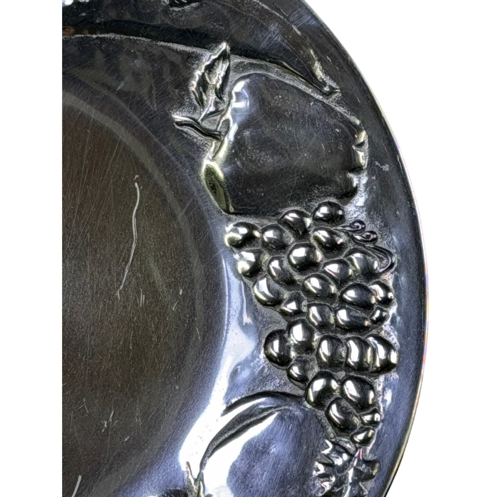 Wilton Armetale Large Pewter Fruit Embossed Serving Platter 13.25”-Excellent - Thumbnail 4