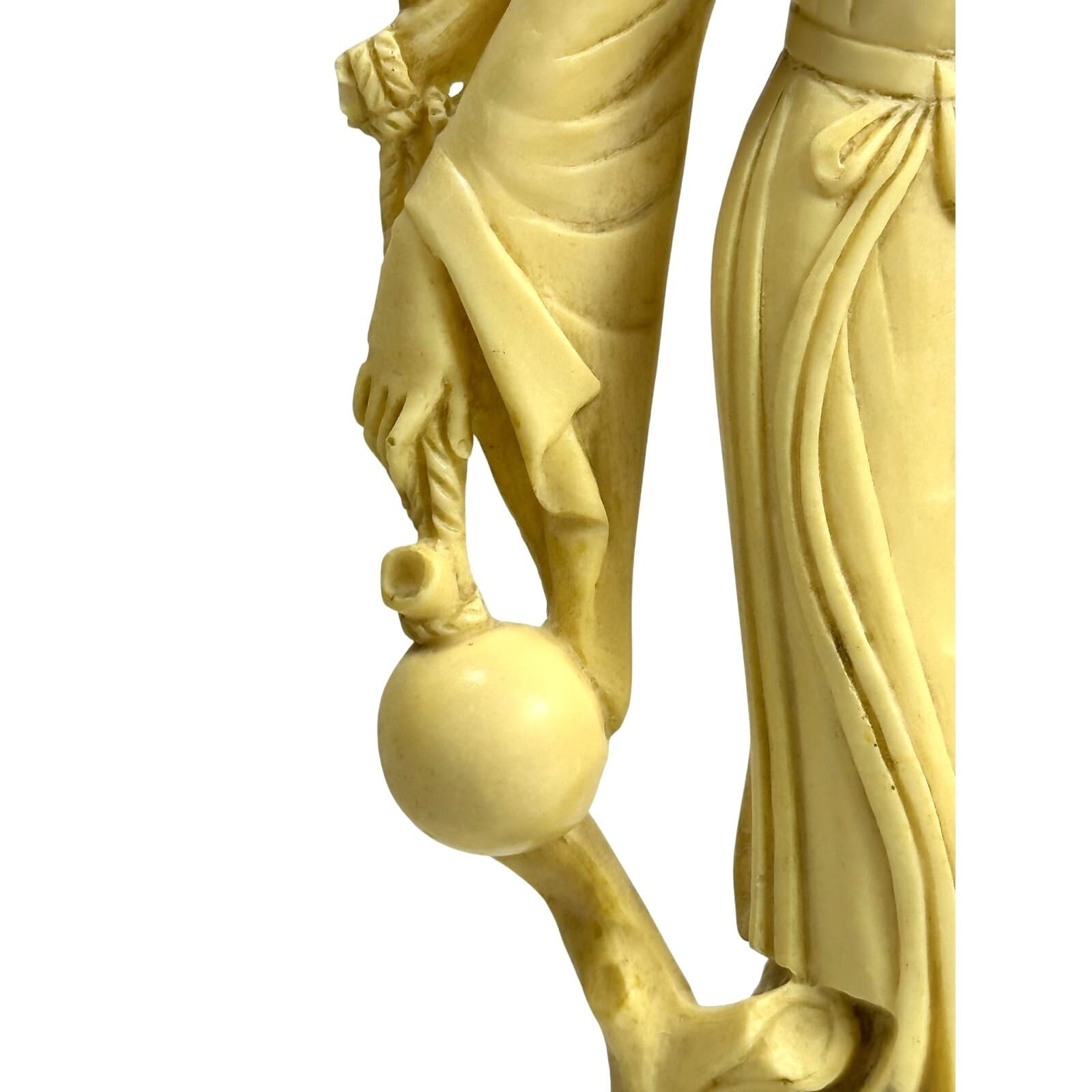 A. Santini Sculpture Mid Century Geisha Girl Alabaster Resin Figurine Signed - Thumbnail 6