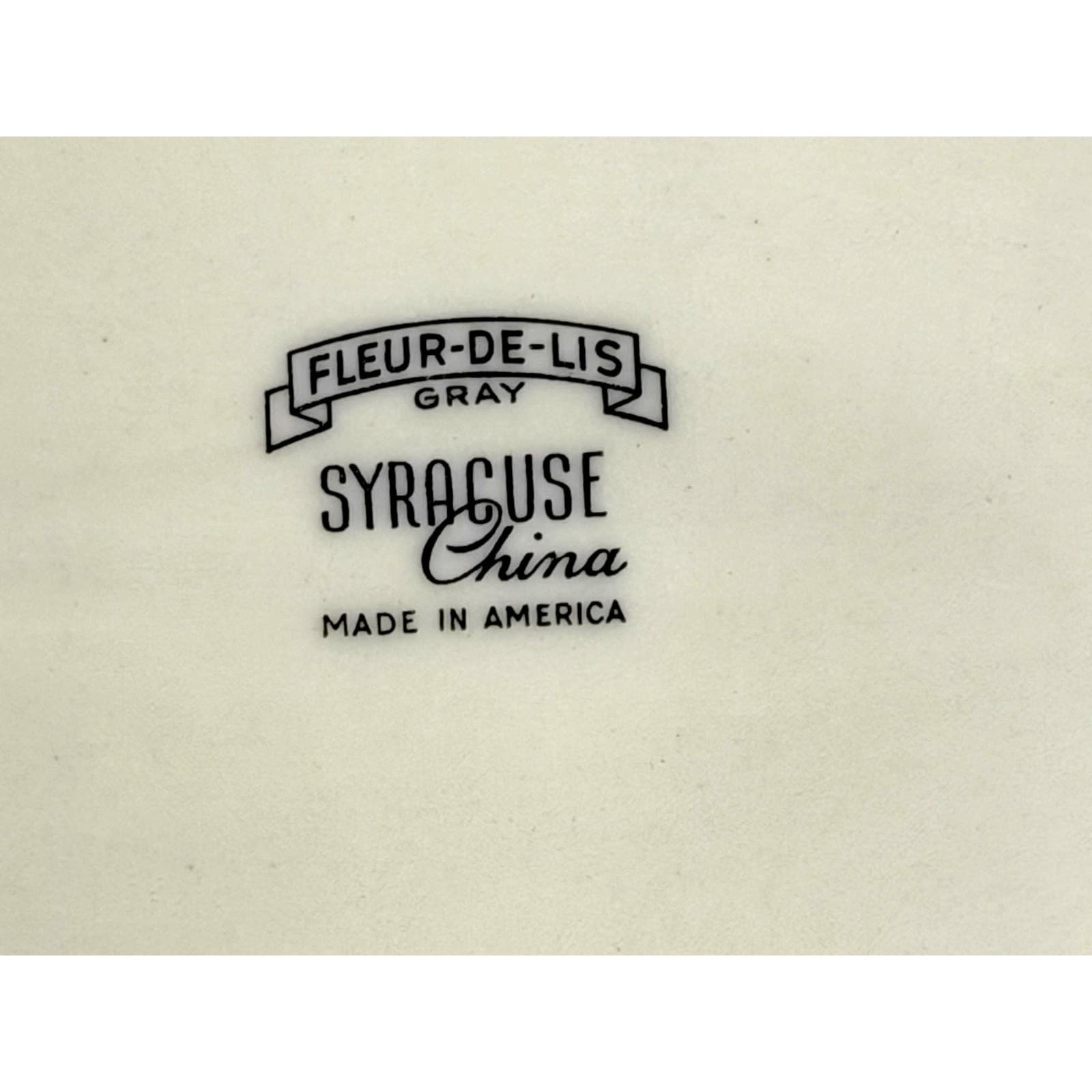 Syracuse Retired 1962-1966 'Fleur De Lis Gray' 10" Oval Serving Bowl-Rare - Thumbnail 7