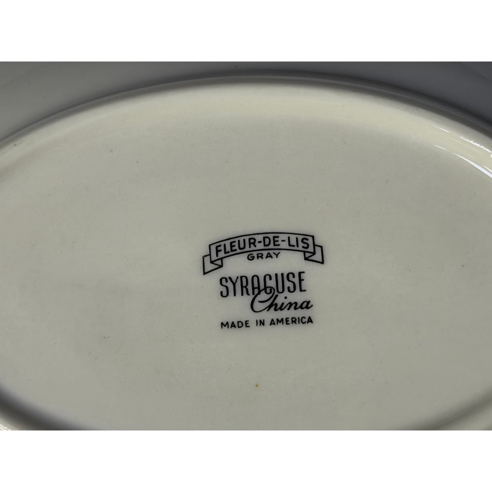 Syracuse Retired 1962-1966 'Fleur De Lis Gray' 9" Oval Serving Bowl-Rare - Thumbnail 7