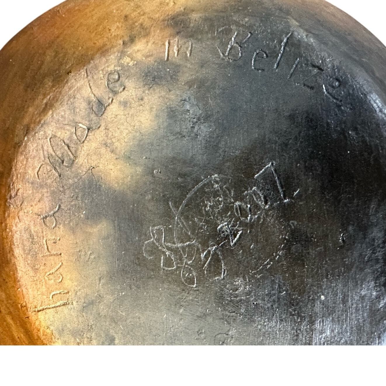 Handmade Art Pottery Bowl Raised Relief Fish Shrimp Belize 2007 Artist Signed 8" - Thumbnail 4