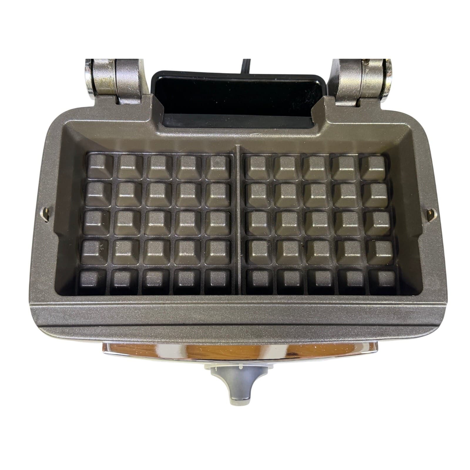 All-Clad Waffler 2 Square Belgian Waffle Maker Model 6061 - Thumbnail 7