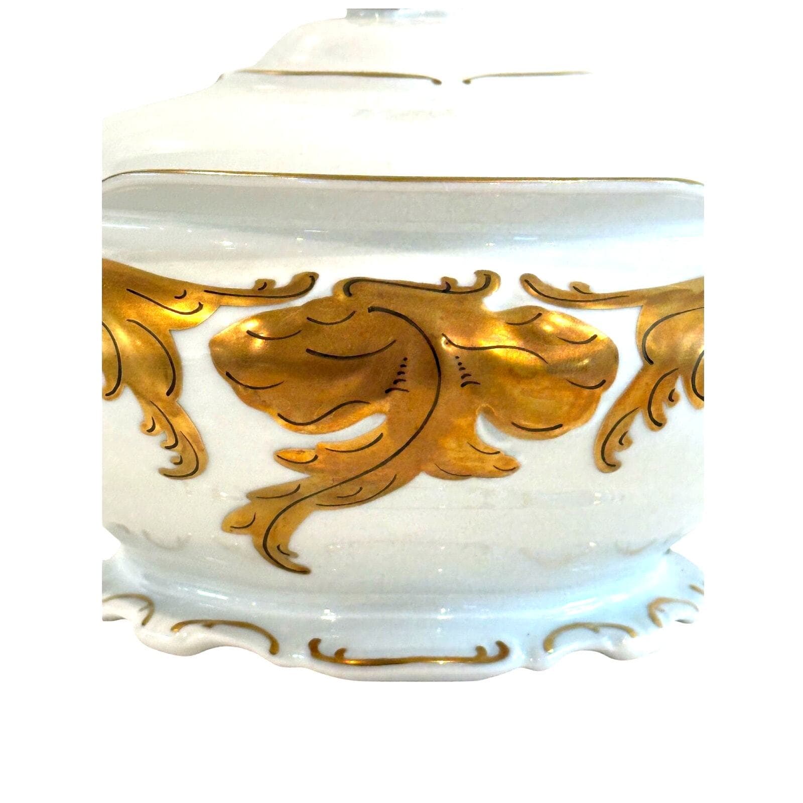 Walbrzych Poland Serving Dish w/Lid White Heavy Gold Scrolls-Rare-Excellent ! - Thumbnail 5
